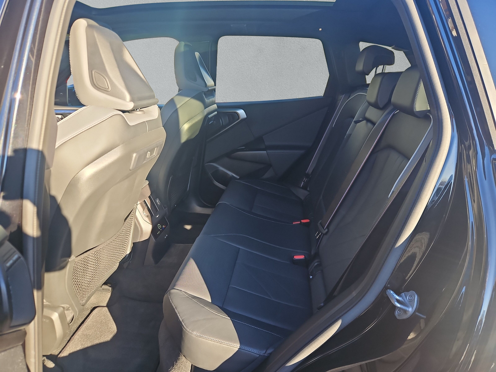 BMW X3 M50 xDrive M Sport Pro G45 (CH) AHK - 12