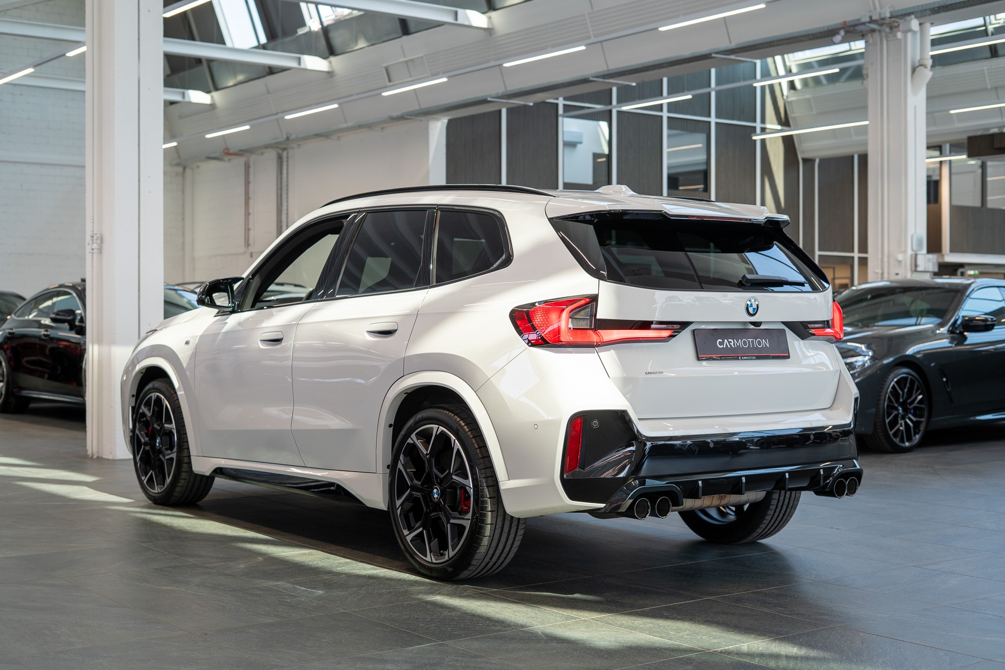 X1 M35i M Sport Pro / Head-Up / Harman Kardon Sound / 360° Kamera