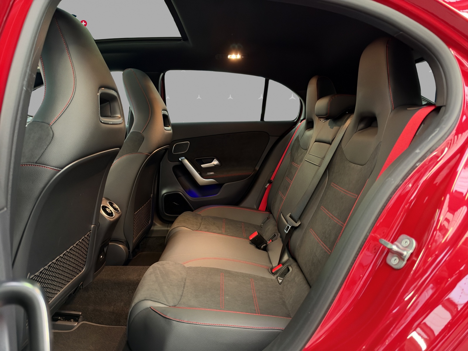MERCEDES-BENZ A AMG 35 4Matic 8G-DCT - 14