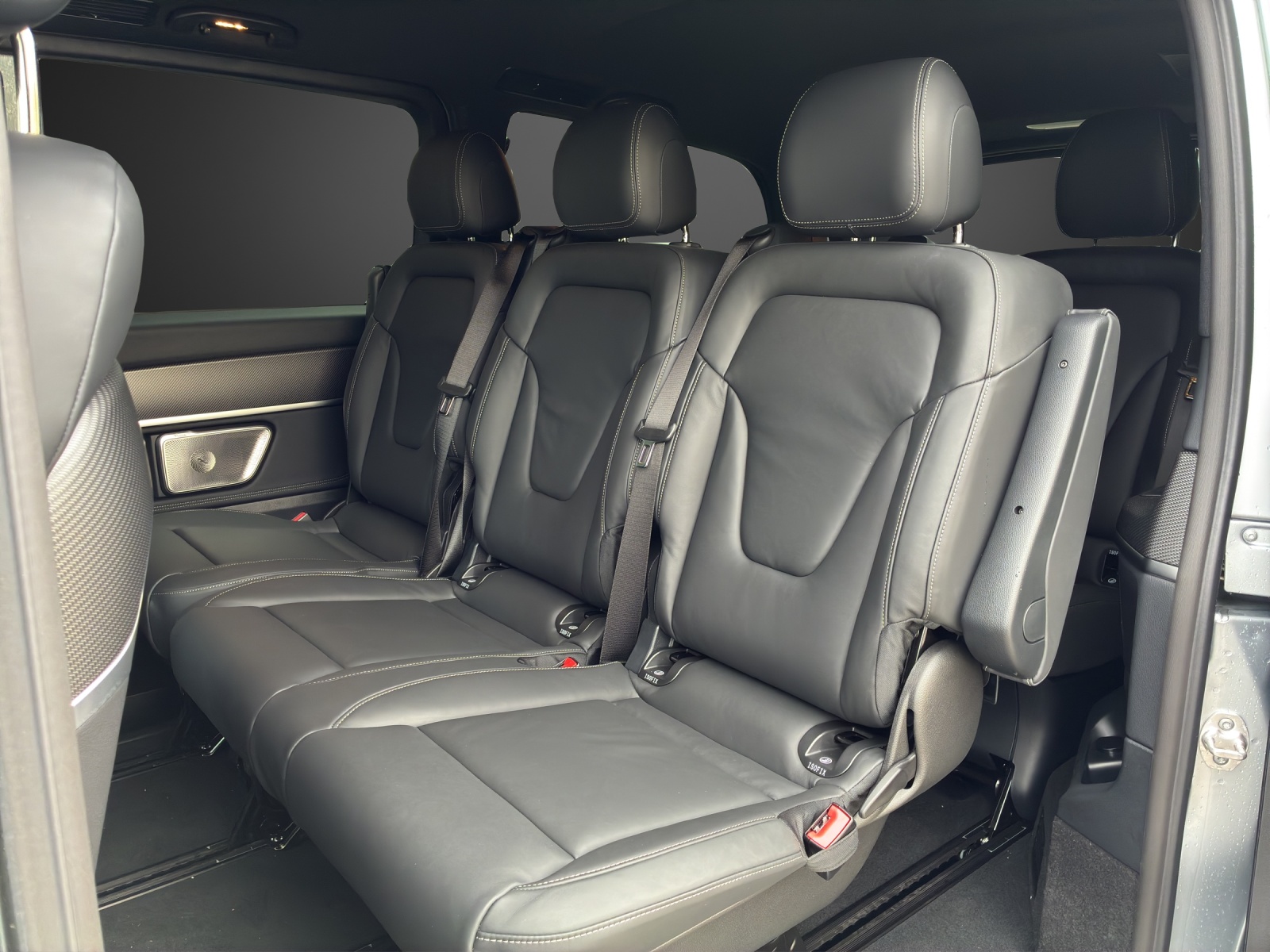 MERCEDES-BENZ V 300 d lang Exclusive 4Matic 9G-Tronic - 11