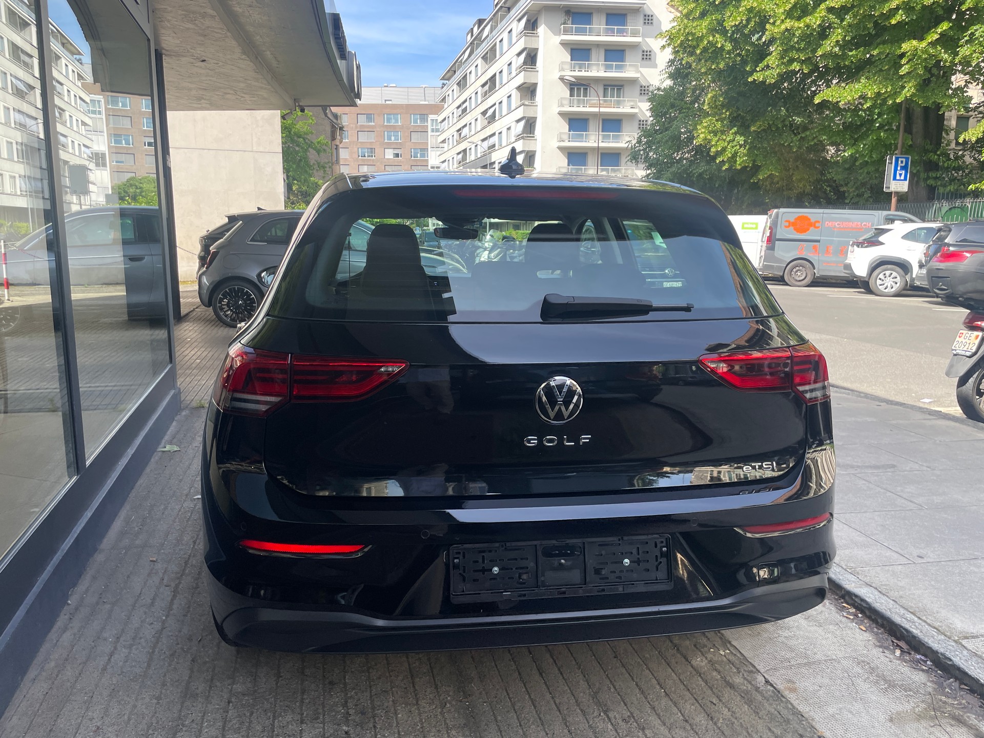 VW Golf 1.0 eTSI mHEV Life - 6