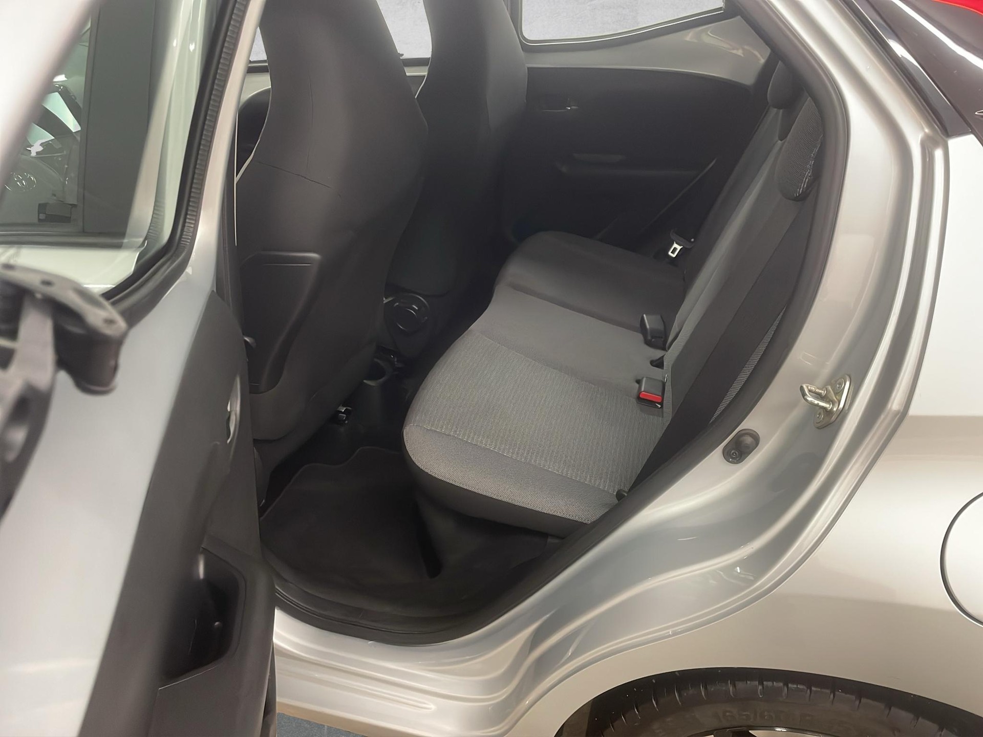 TOYOTA Aygo 1.0 VVT-i Trend - 15