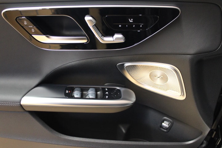 MERCEDES-BENZ C 220 d 4Matic Kombi AMG Line Swiss Star - 10