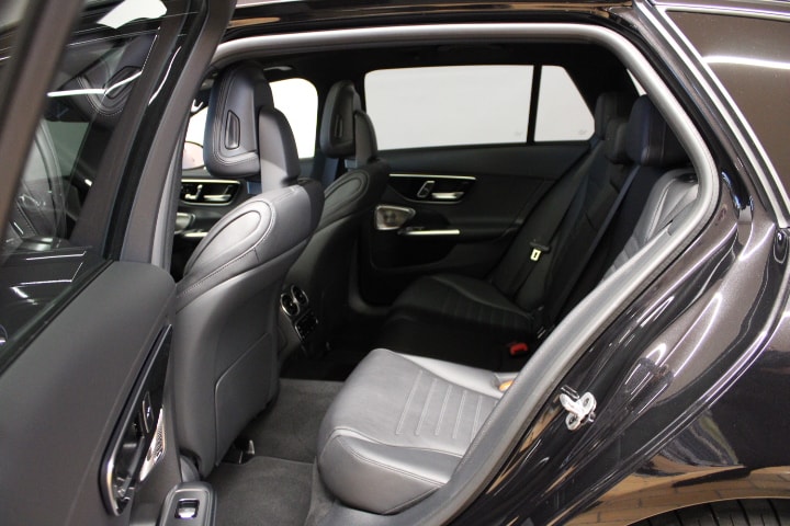 MERCEDES-BENZ C 220 d 4Matic Kombi AMG Line Swiss Star - 13