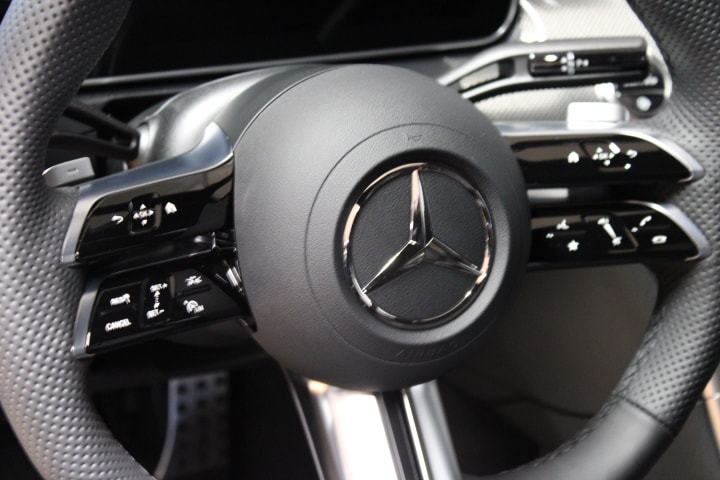 MERCEDES-BENZ C 220 d 4Matic Kombi AMG Line Swiss Star - 9