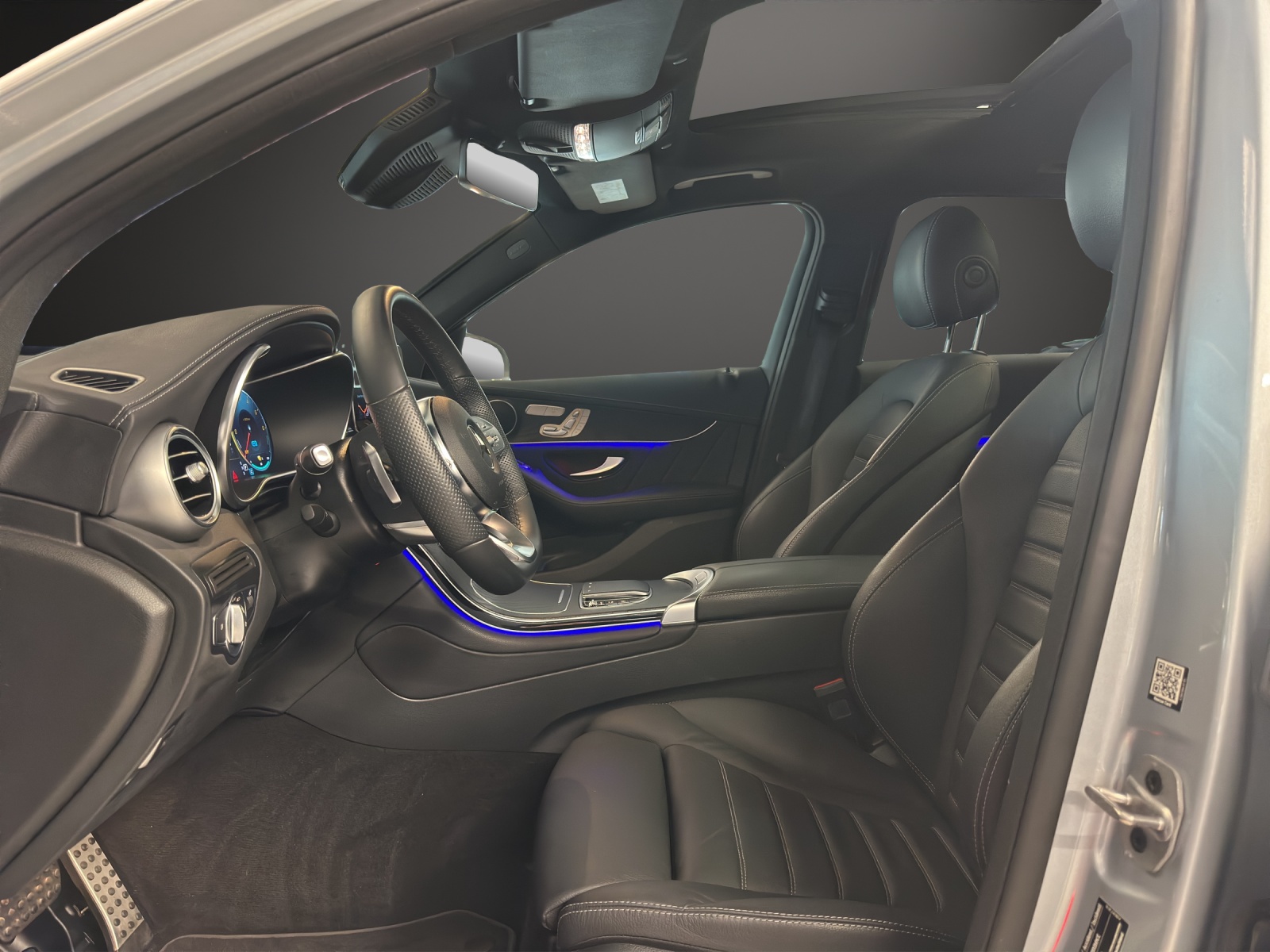 MERCEDES-BENZ GLC 300 de AMG Line 4M A - 9