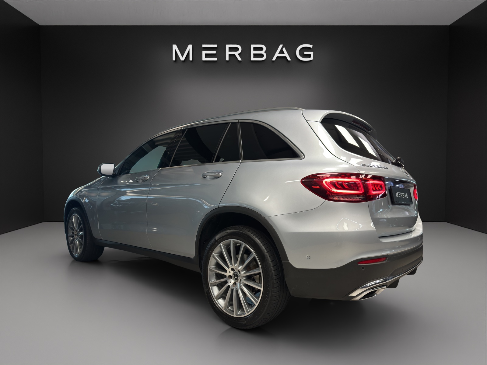 MERCEDES-BENZ GLC 300 de AMG Line 4M A - 4