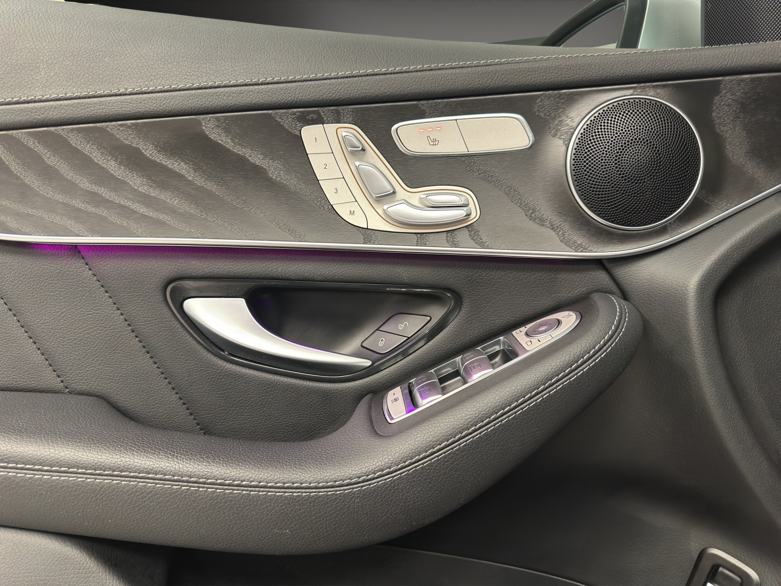 MERCEDES-BENZ GLC 300 de AMG Line 4M A - 13