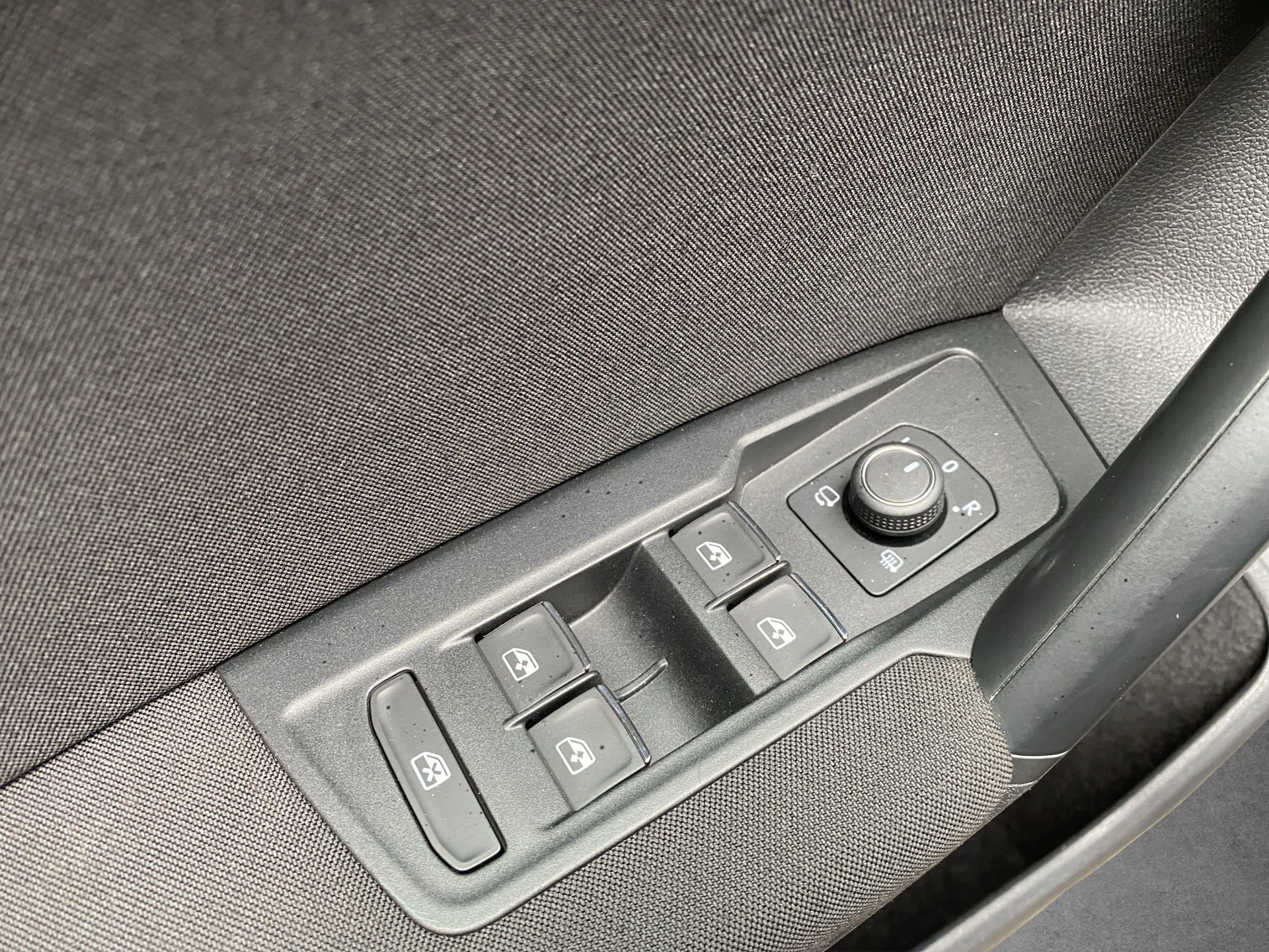 VW Tiguan 2.0 TDI SCR Comfortline 4Motion DSG - 16