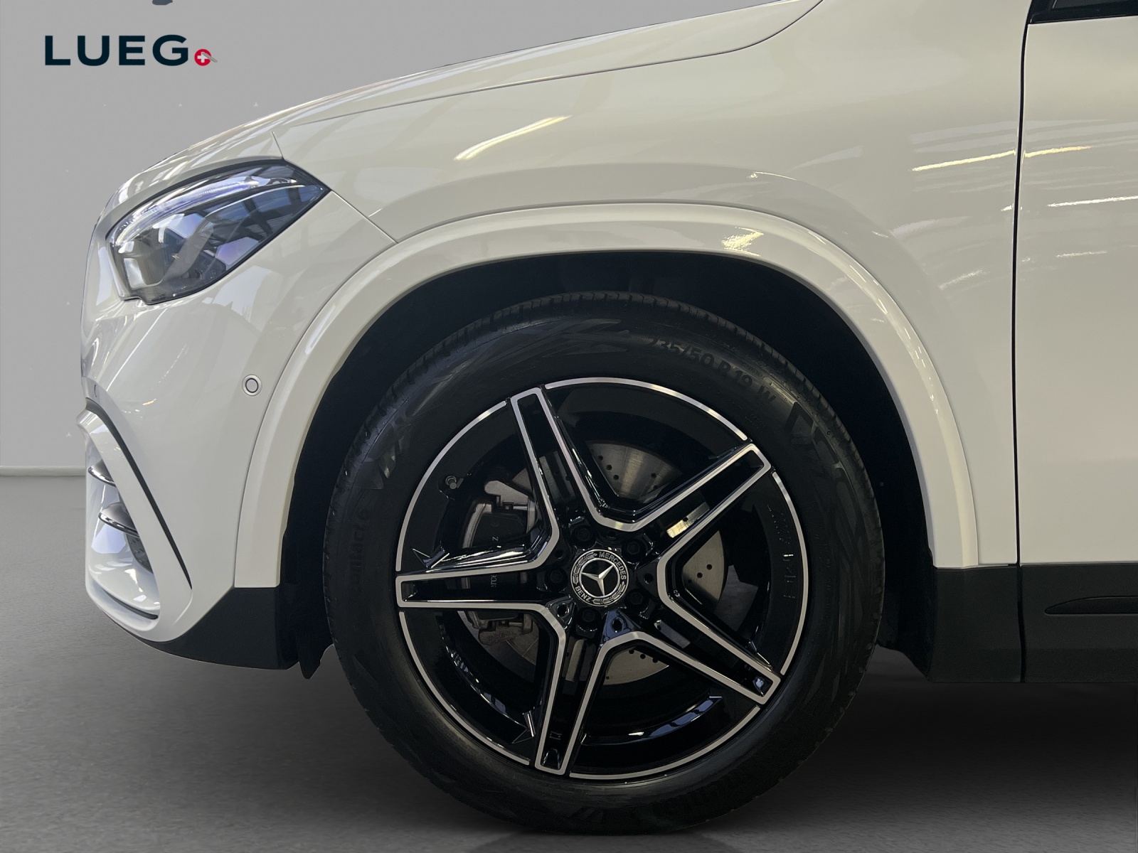 MERCEDES-BENZ GLA 220 4Matic 8G-DCT - 9