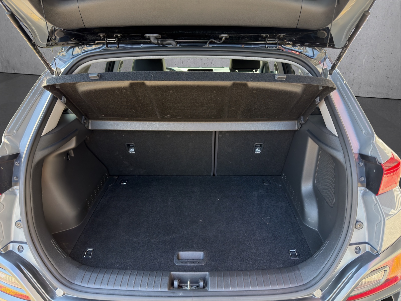 HYUNDAI Kona 1.6 GDi HEV Vertex DCT - 16