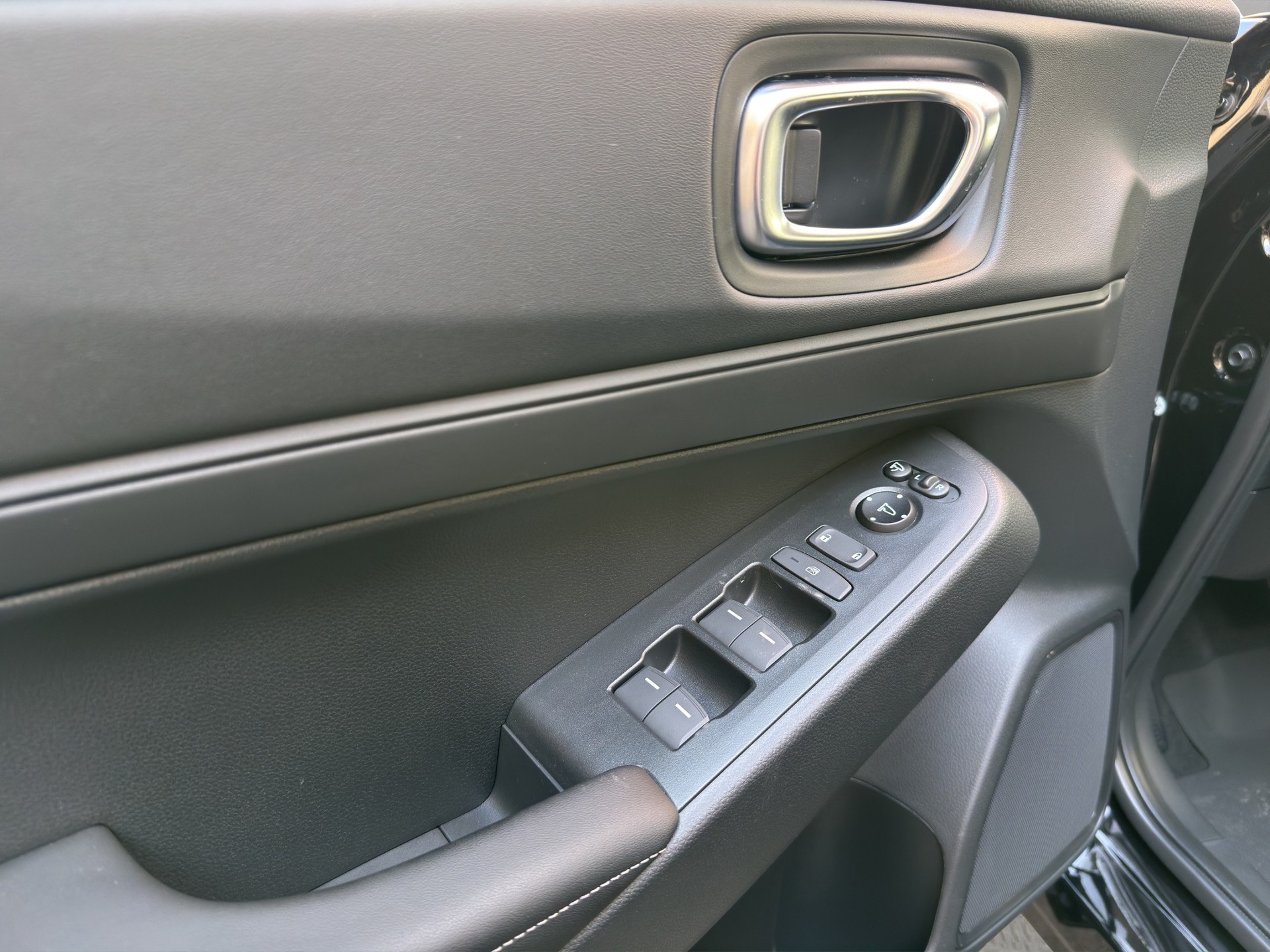 HONDA HR-V 1.5 i-MMD Elegance - 14