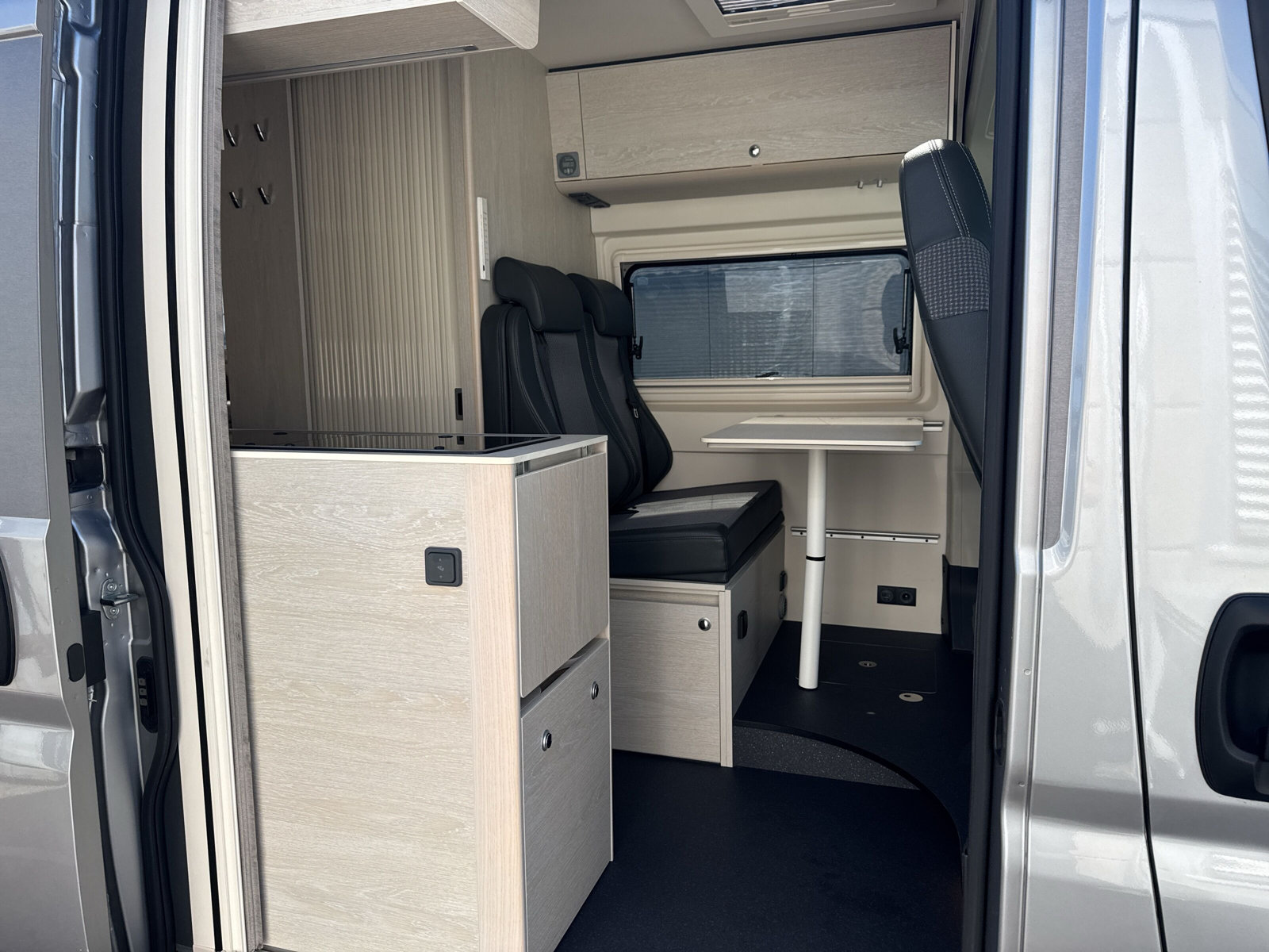 TOURNE MOBIL 6.4 - 165 PS Heavy Chassis - 9