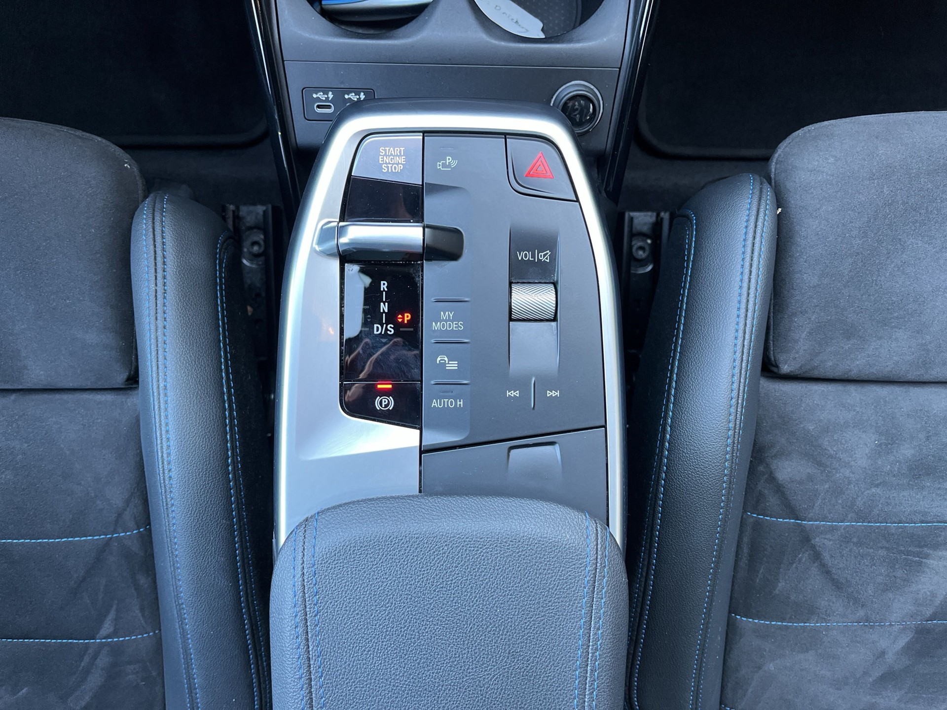 BMW 218i Active Tourer M Sport DKG - 13