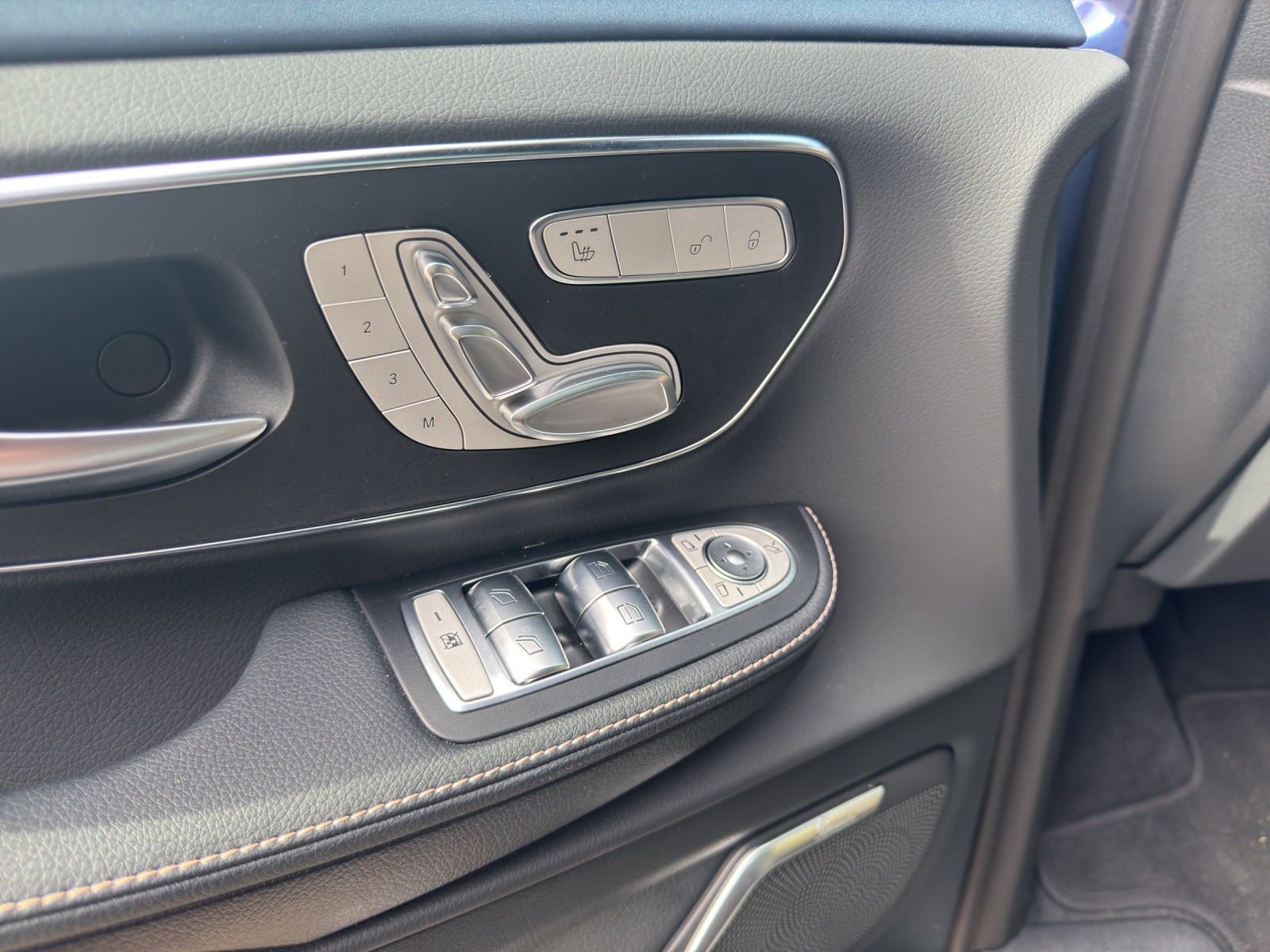 MERCEDES-BENZ EQV 300 lang - 14