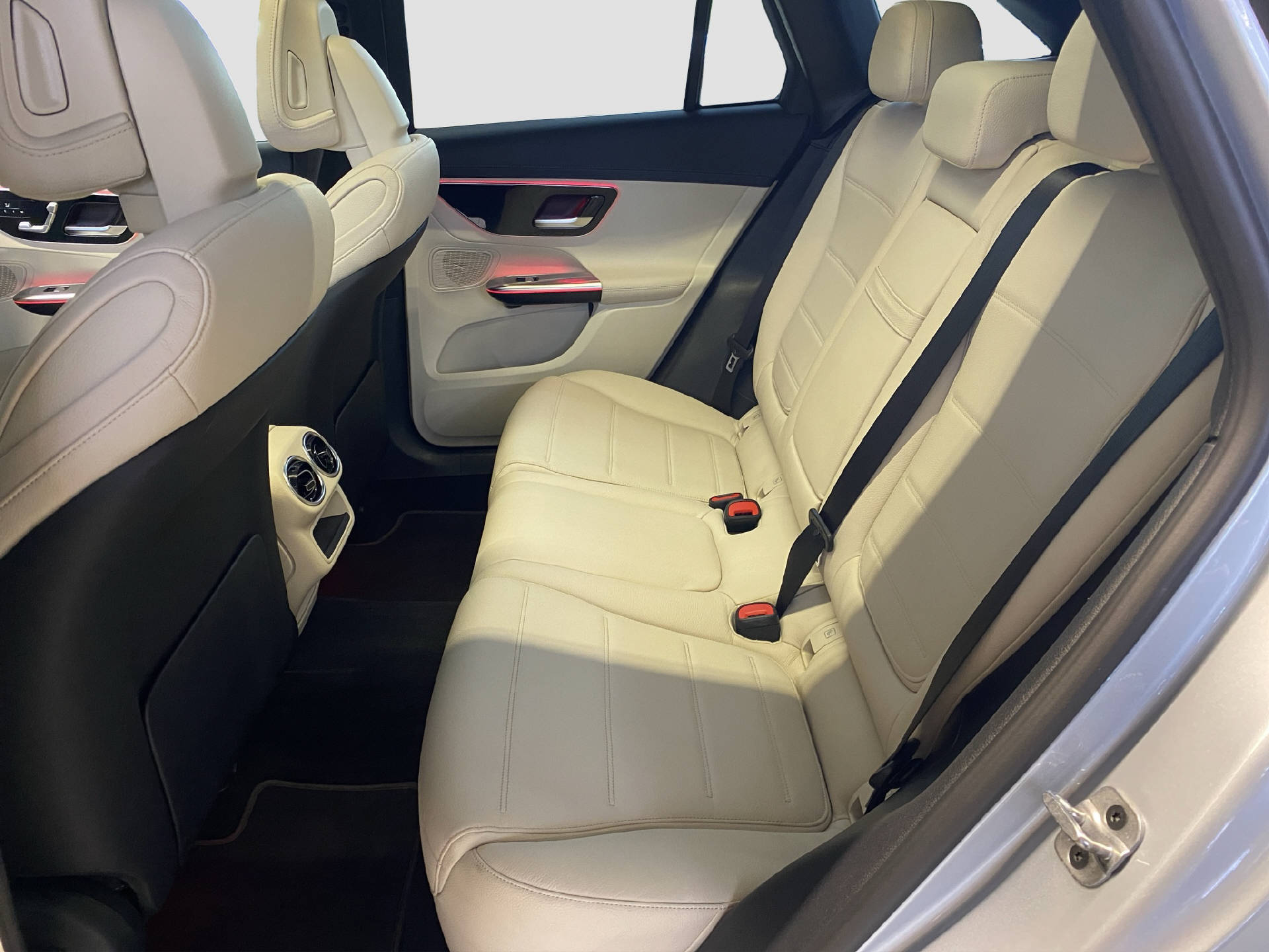 MERCEDES-BENZ GLC 220 d Avantgarde 4MATIC - 14