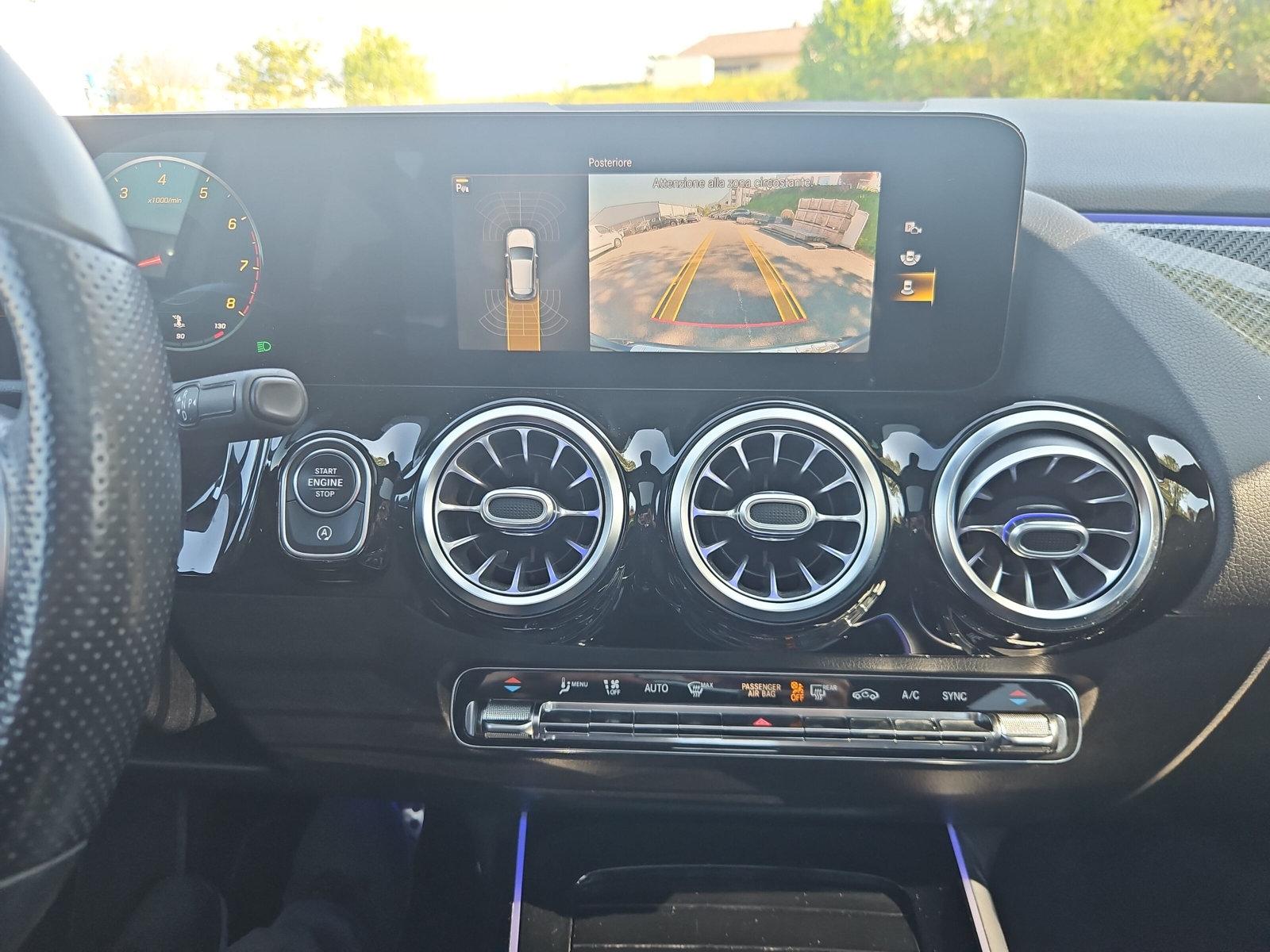 MERCEDES-BENZ GLA 200 AMG Line (CH) - 23