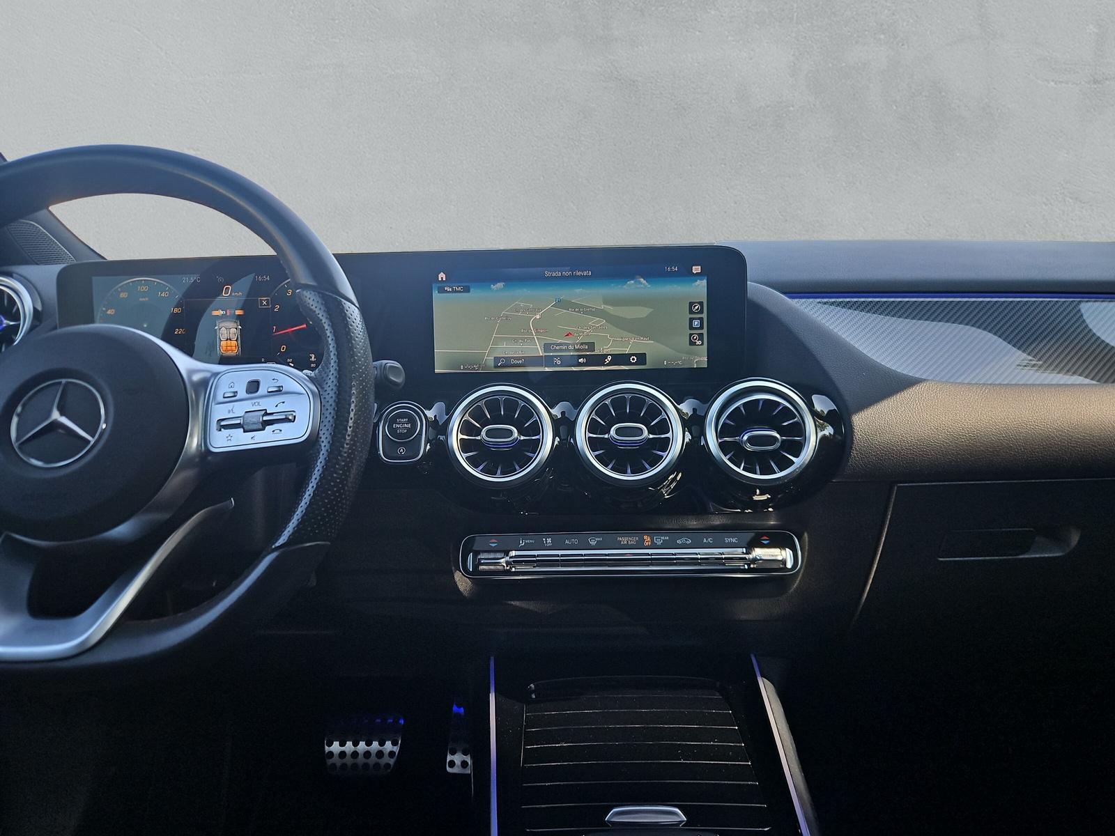 MERCEDES-BENZ GLA 200 AMG Line (CH) - 14