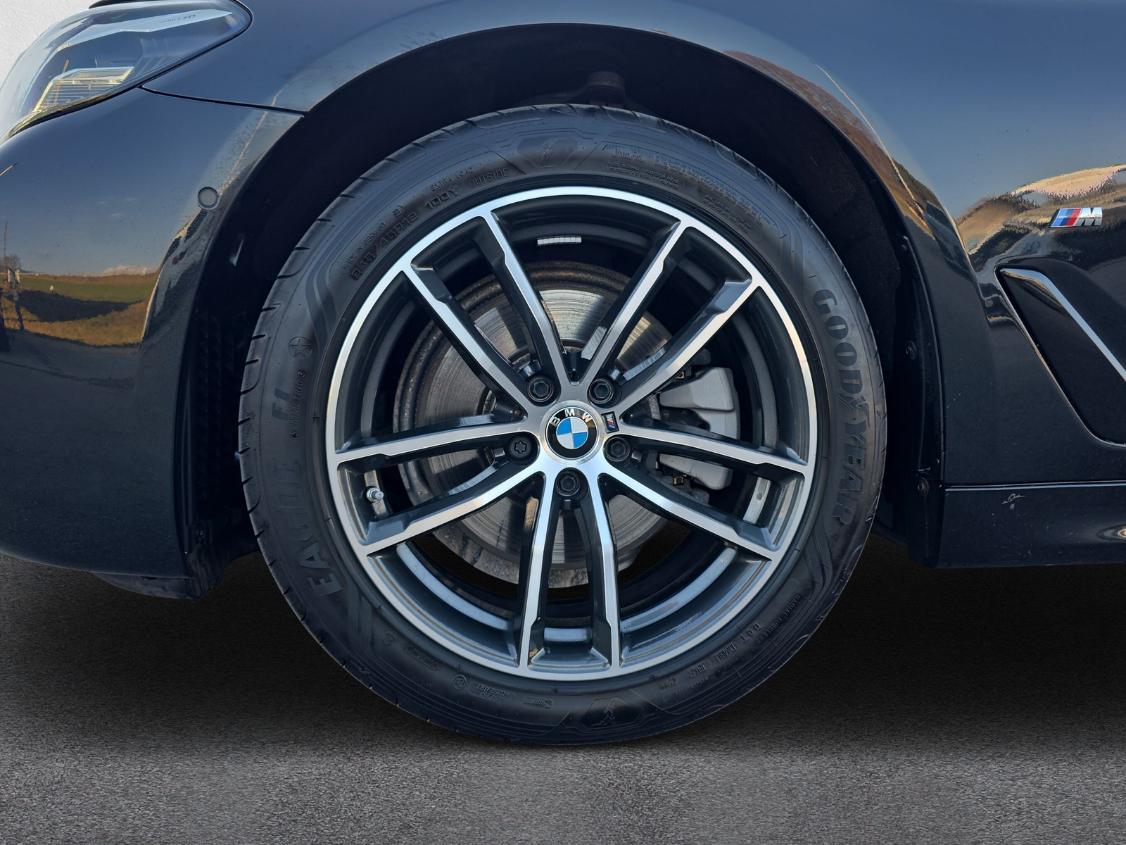 BMW 520d xDrive 48V Touring M Sport Steptronic - 9