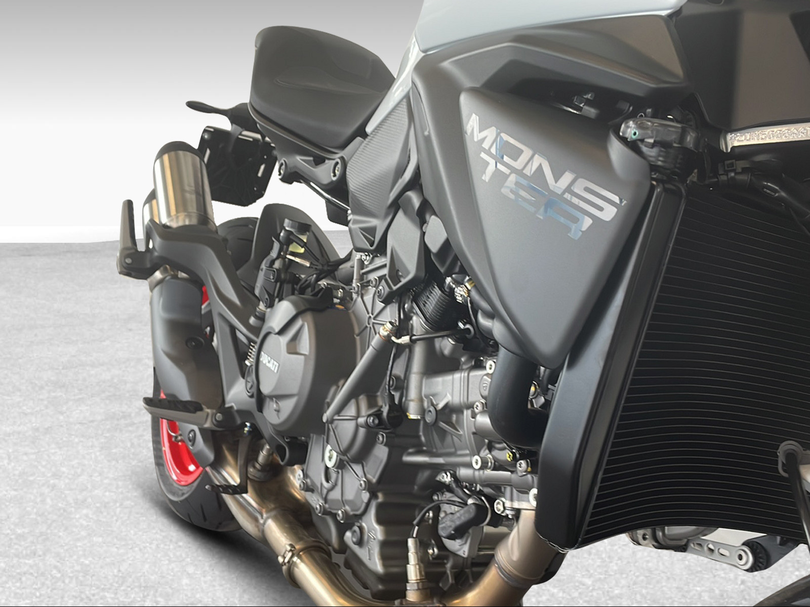 DUCATI 890 Monster ABS - 8