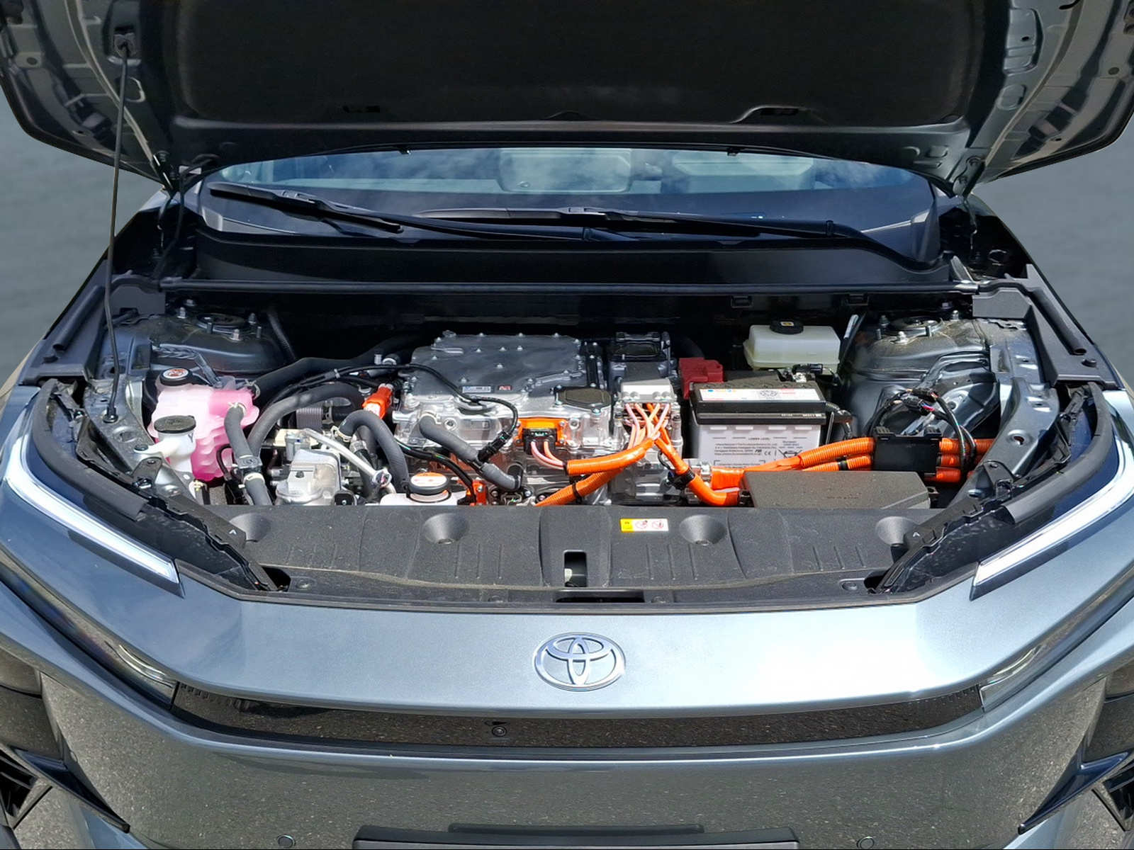 TOYOTA C-HR+ 77 kWh Premium AWD - 14