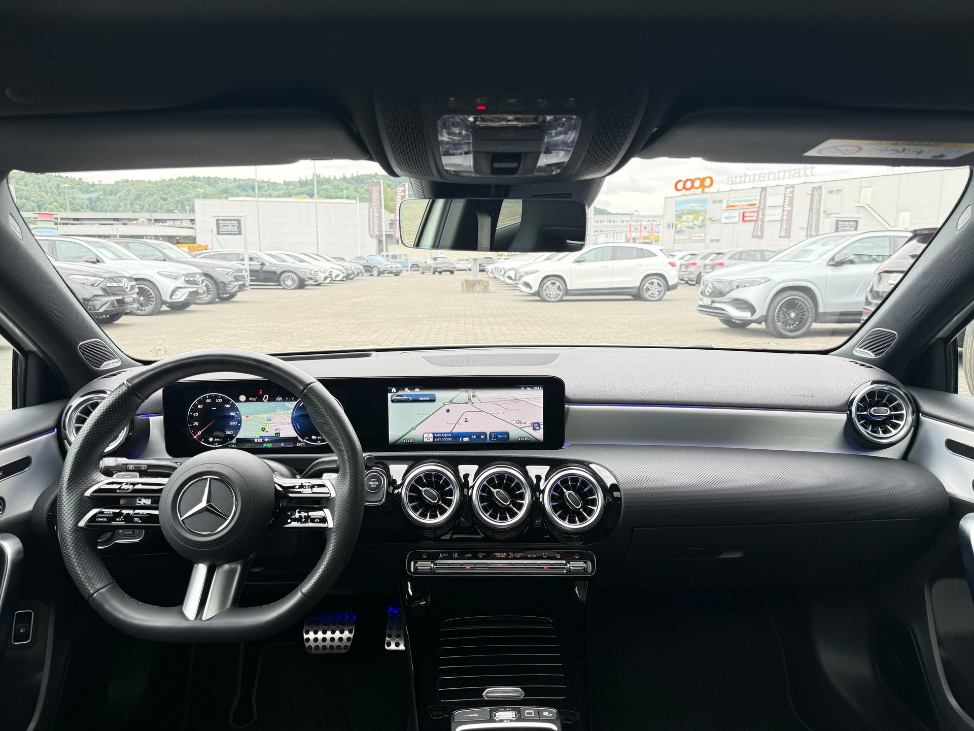 MERCEDES-BENZ A 250 e AMG Line 8G-DCT - 4