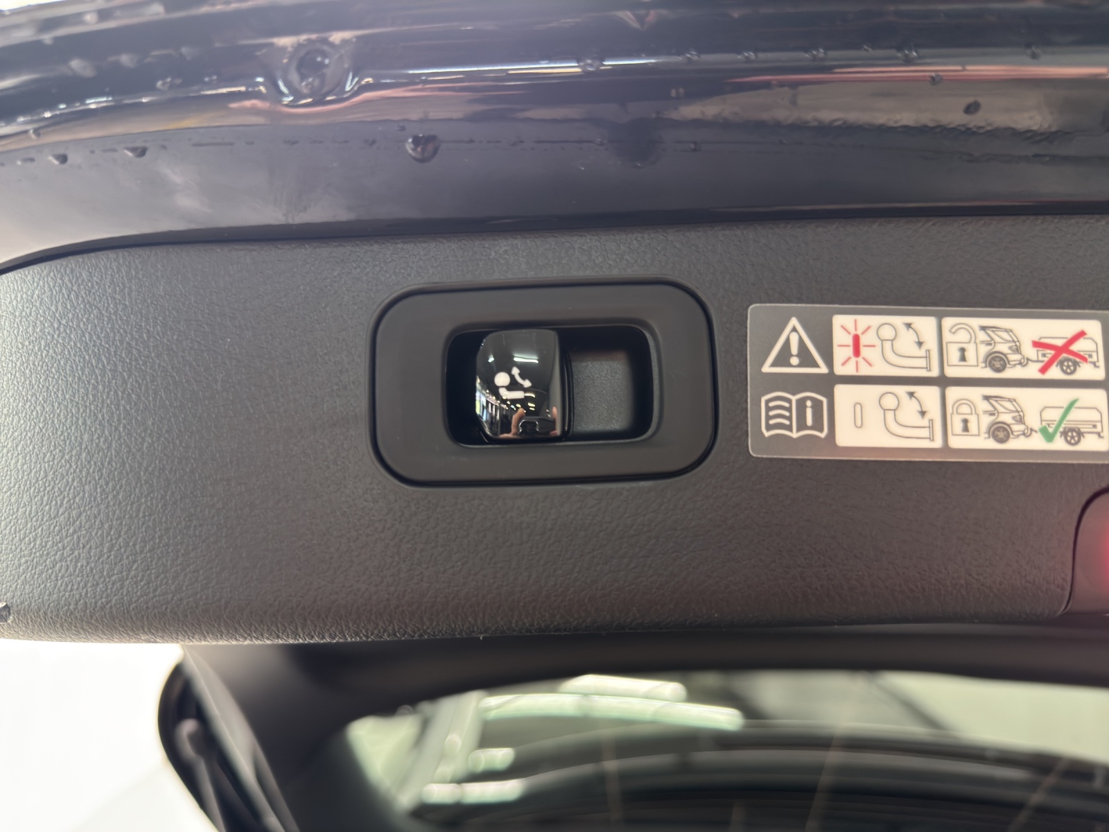 MERCEDES-BENZ C 300 de AMG Line 4Matic - 13