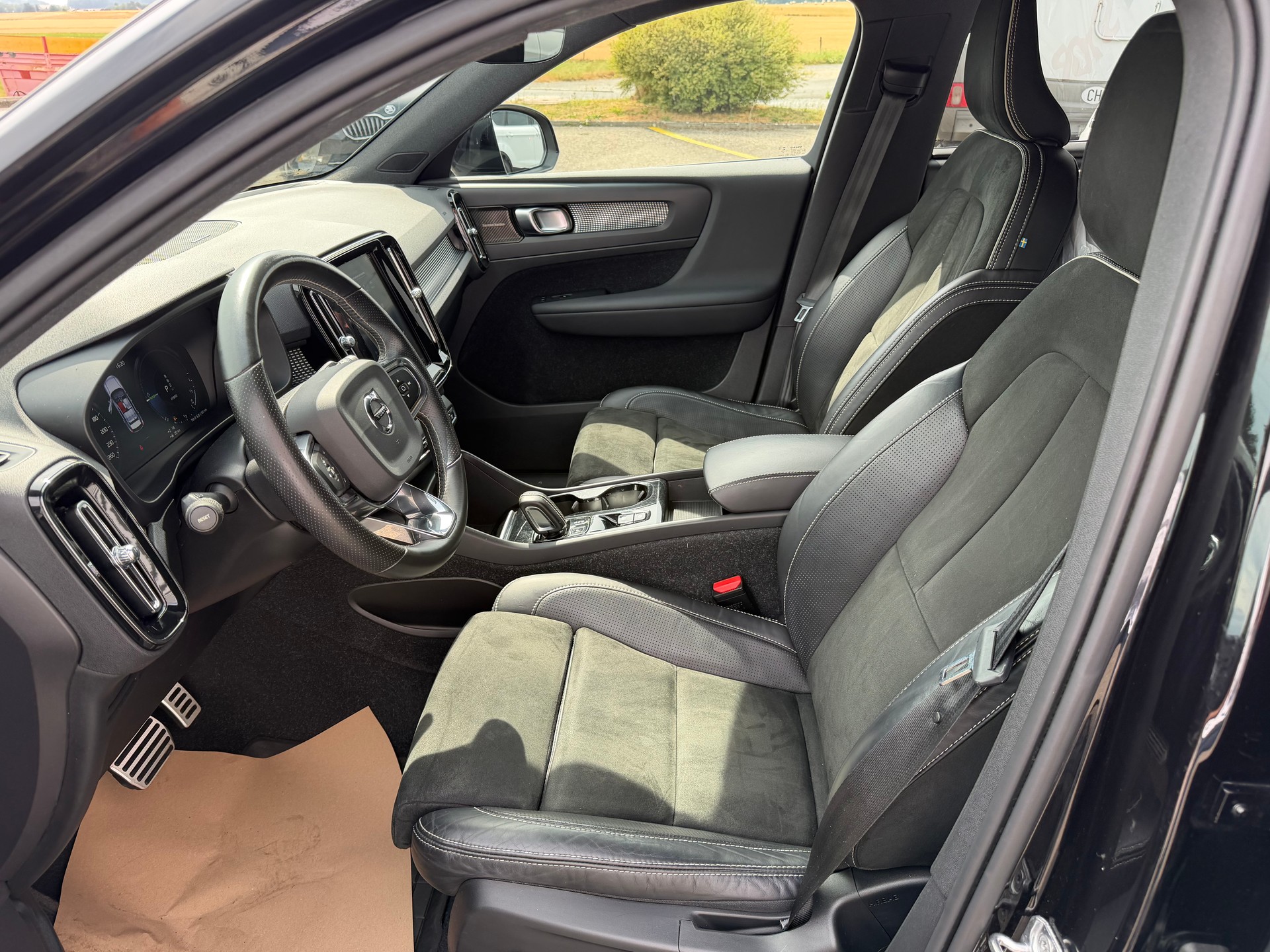 VOLVO XC40 T5 TwE R-Design DCT - 7