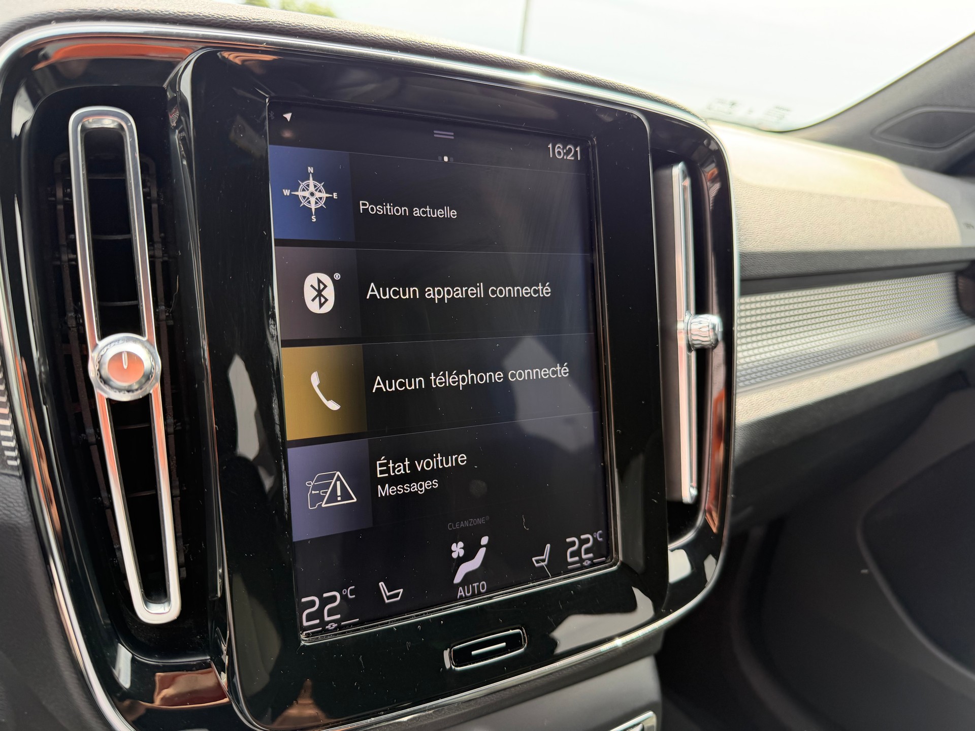 VOLVO XC40 T5 TwE R-Design DCT - 9