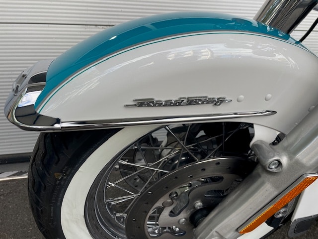 HARLEY-DAVIDSON FLHRC Road King Classic 103 ABS - 7