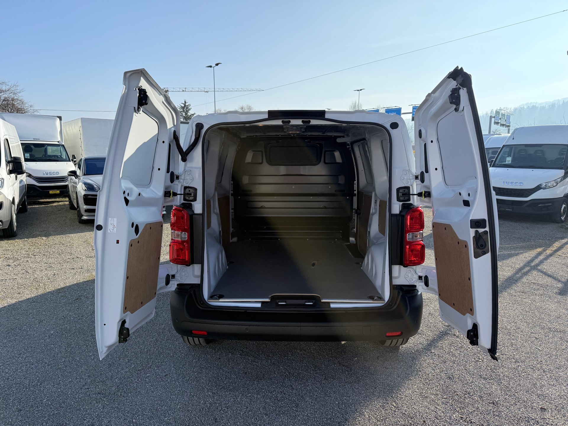 FIAT Scudo 1.5 MJ L2 120 Modell 2026 ! - 9