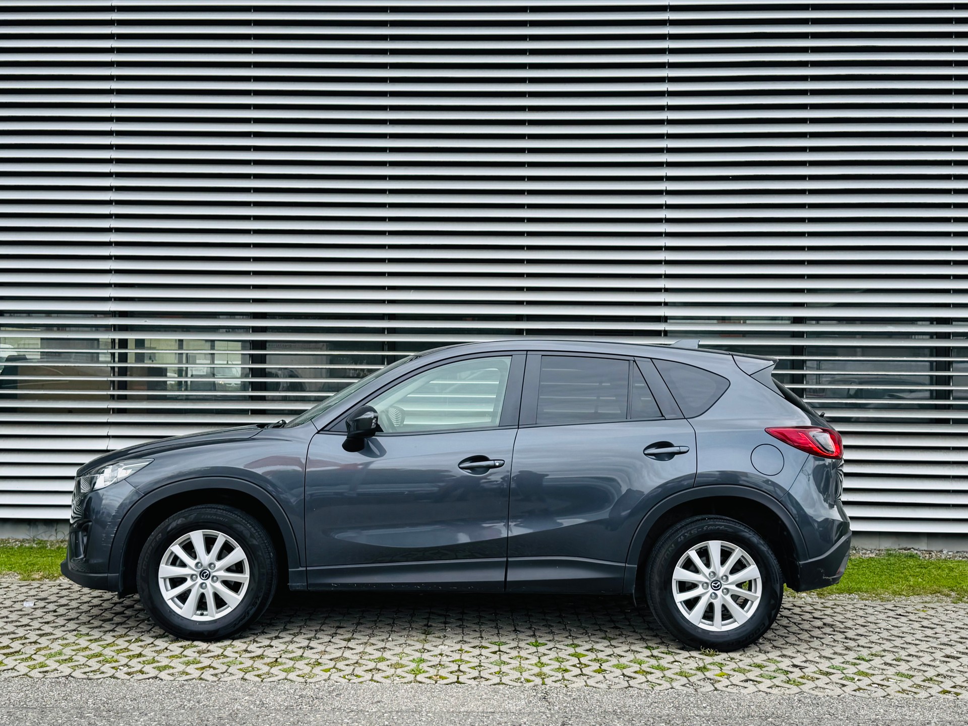 MAZDA CX-5 2.2 D Ambition AWD Automatic - 4