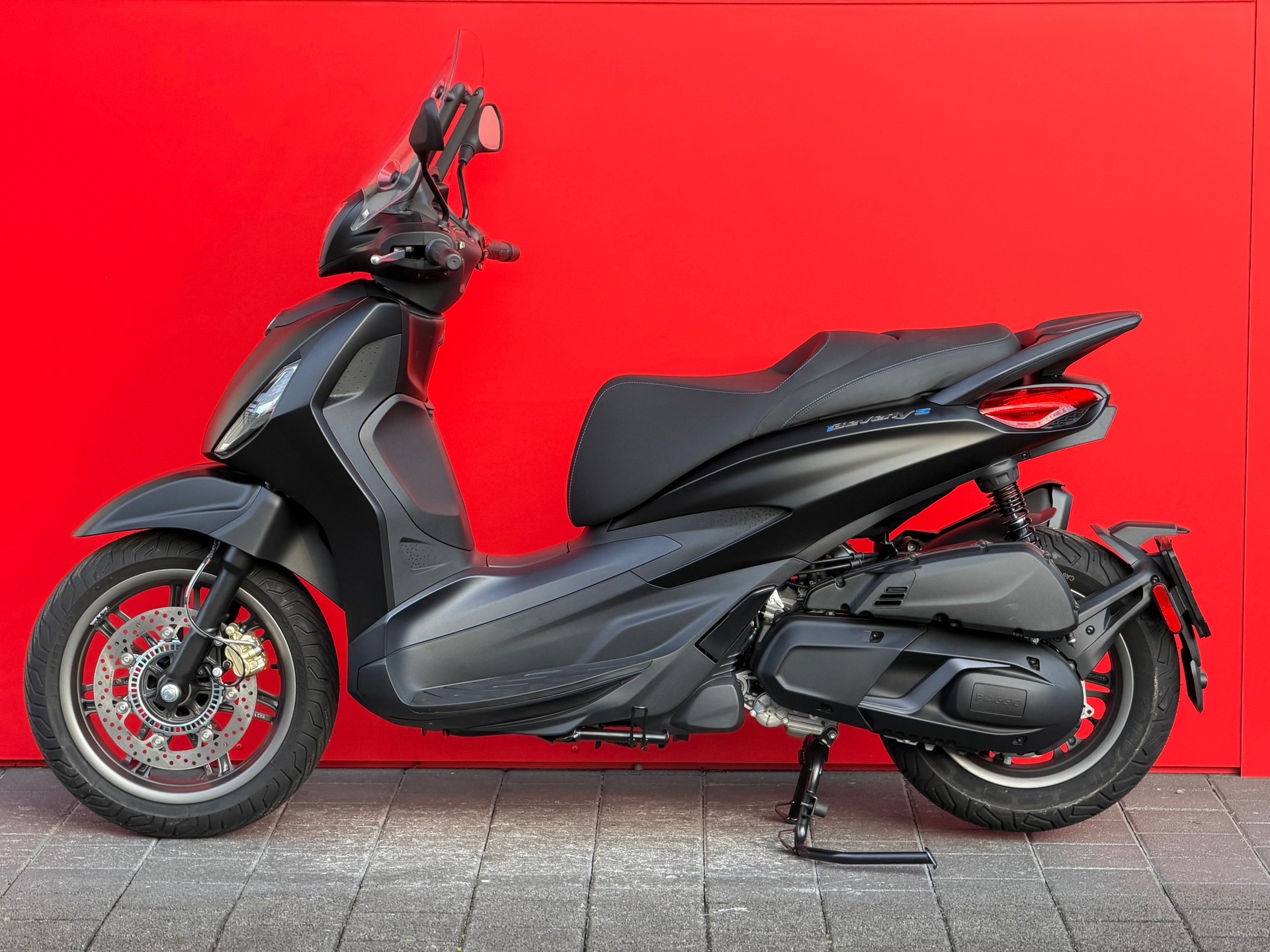 PIAGGIO Beverly 400 Sport E5+ - 12
