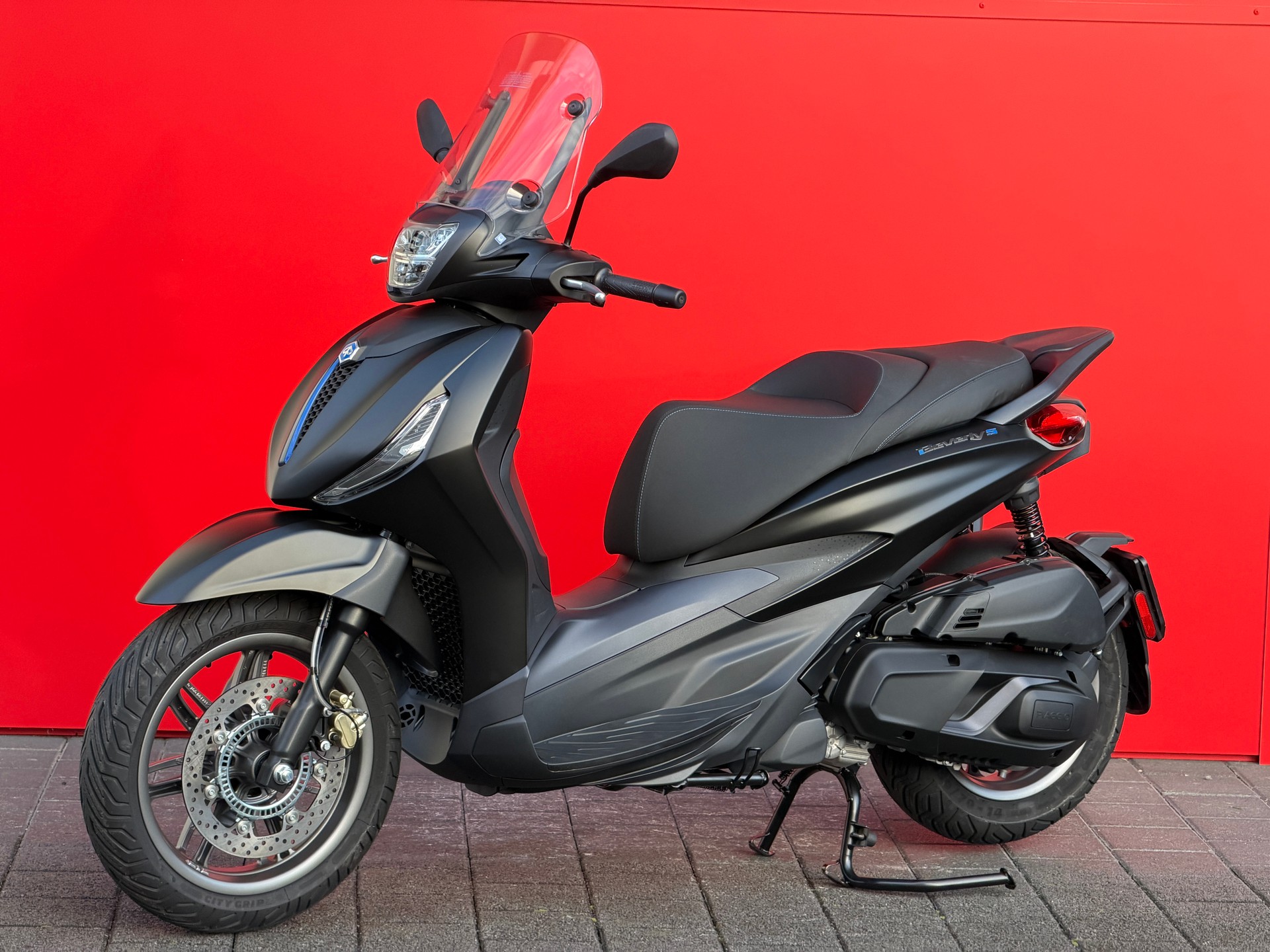 PIAGGIO Beverly 400 Sport E5+ - 2