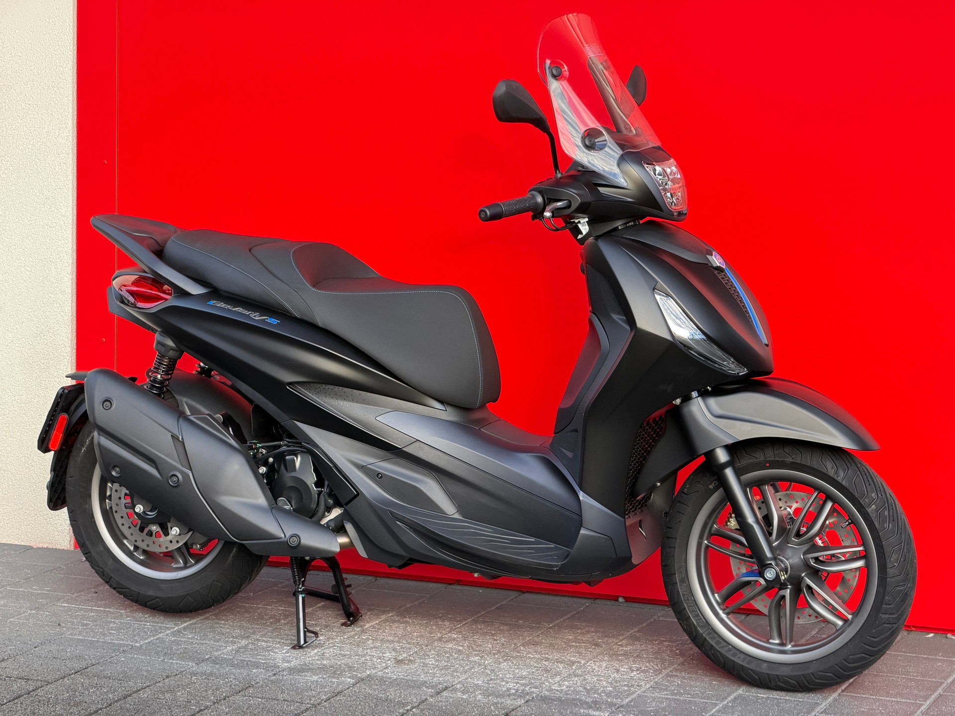 PIAGGIO Beverly 400 Sport E5+ - 3