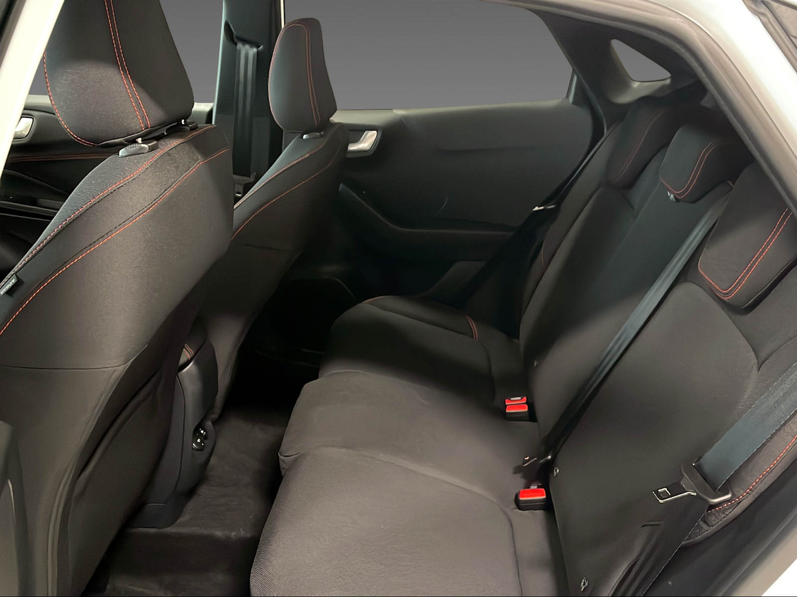 FORD Puma 1.0 EcoB Hybrid 125 ST-Line - 12