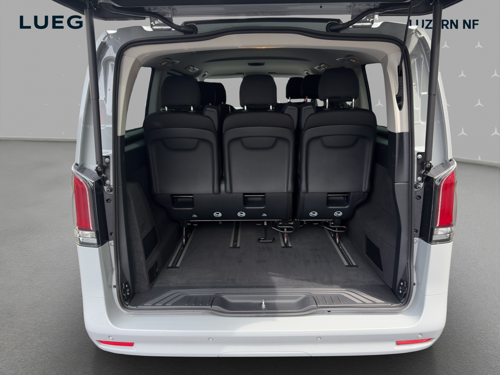 MERCEDES-BENZ Vito 116 CDI Lang Tourer Family 9G-Tronic 4M Select - 15