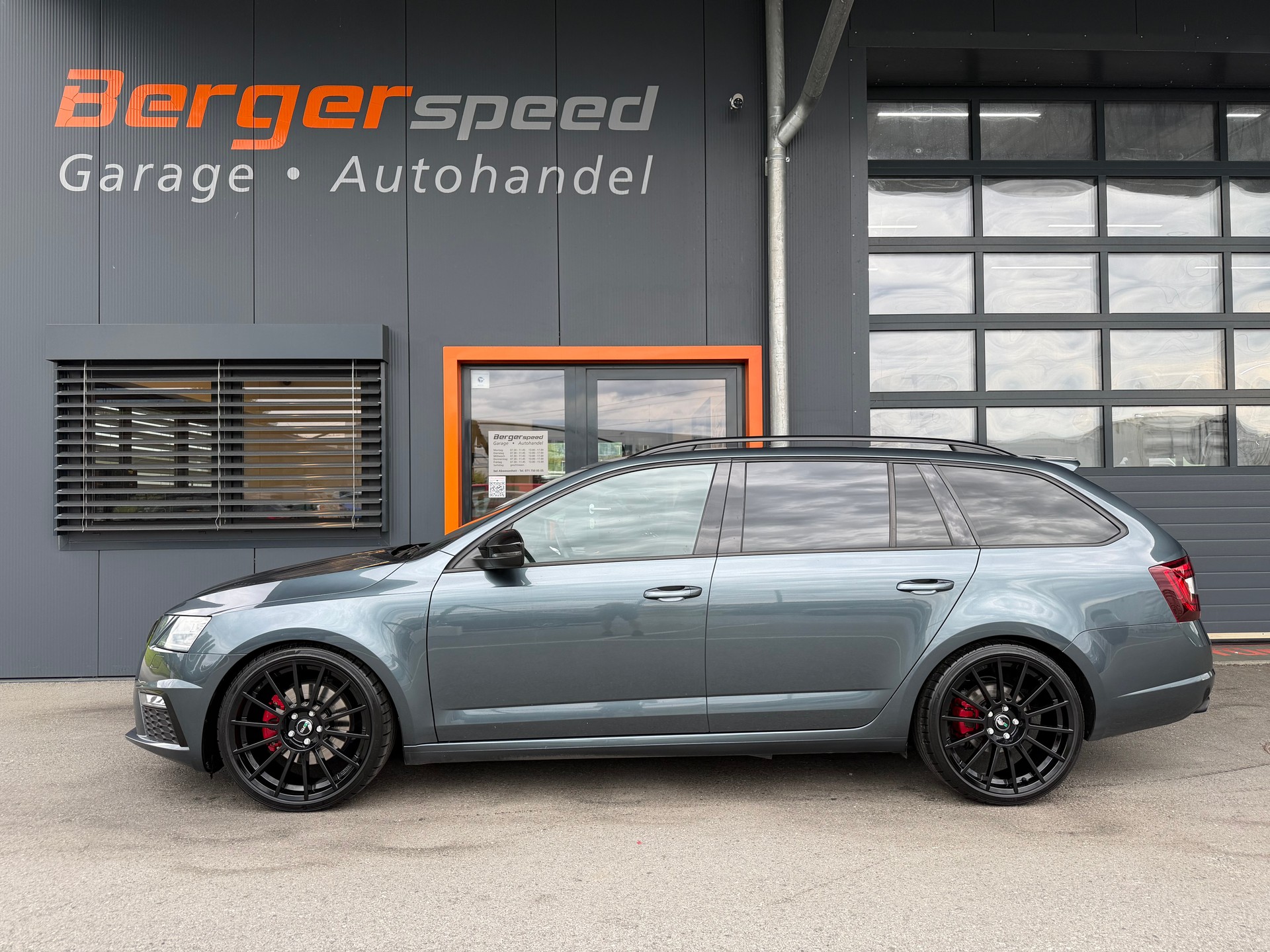 SKODA Octavia Combi 2.0 TDI RS Final Edition 4x4 ABT DSG - 2