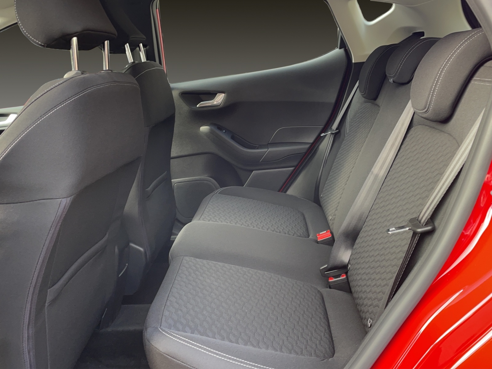 FORD Fiesta 1.0 EcoB Hybrid Titanium - 14