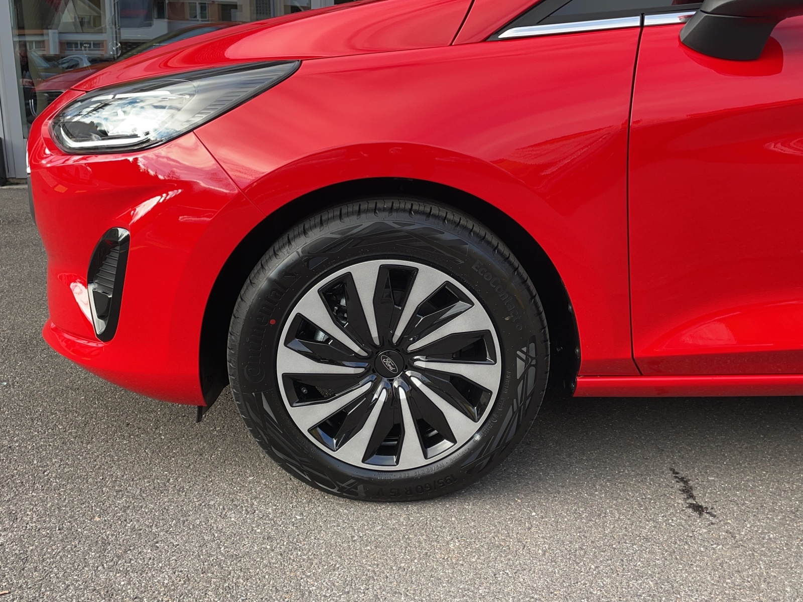 FORD Fiesta 1.0 EcoB Hybrid Titanium - 16