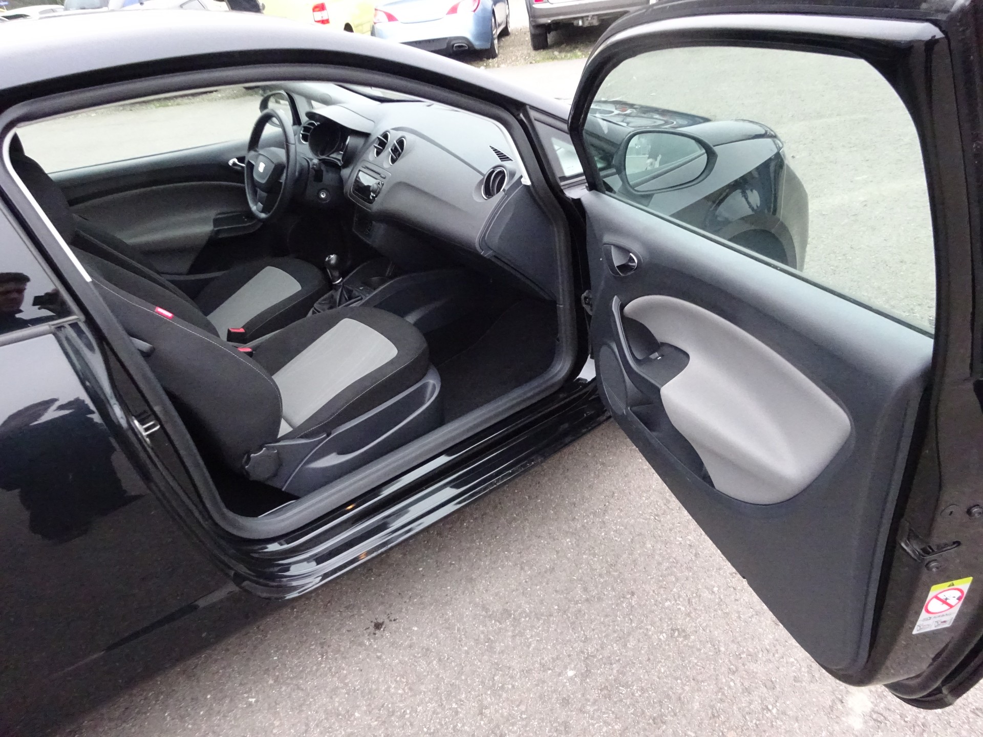 SEAT Ibiza SC 1.2 TSI Style Stopp-Start - 4