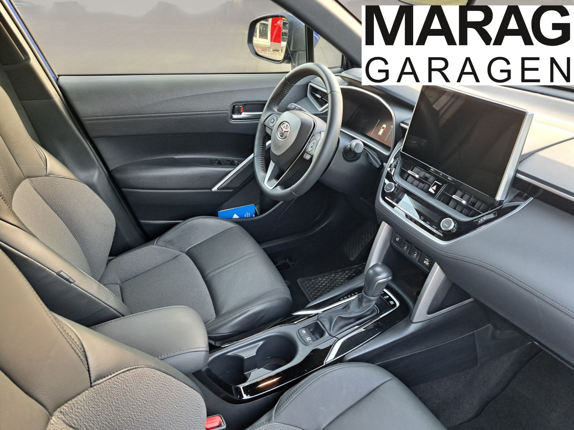 TOYOTA Corolla Cross 2.0 4WD Trend e-CVT - 5