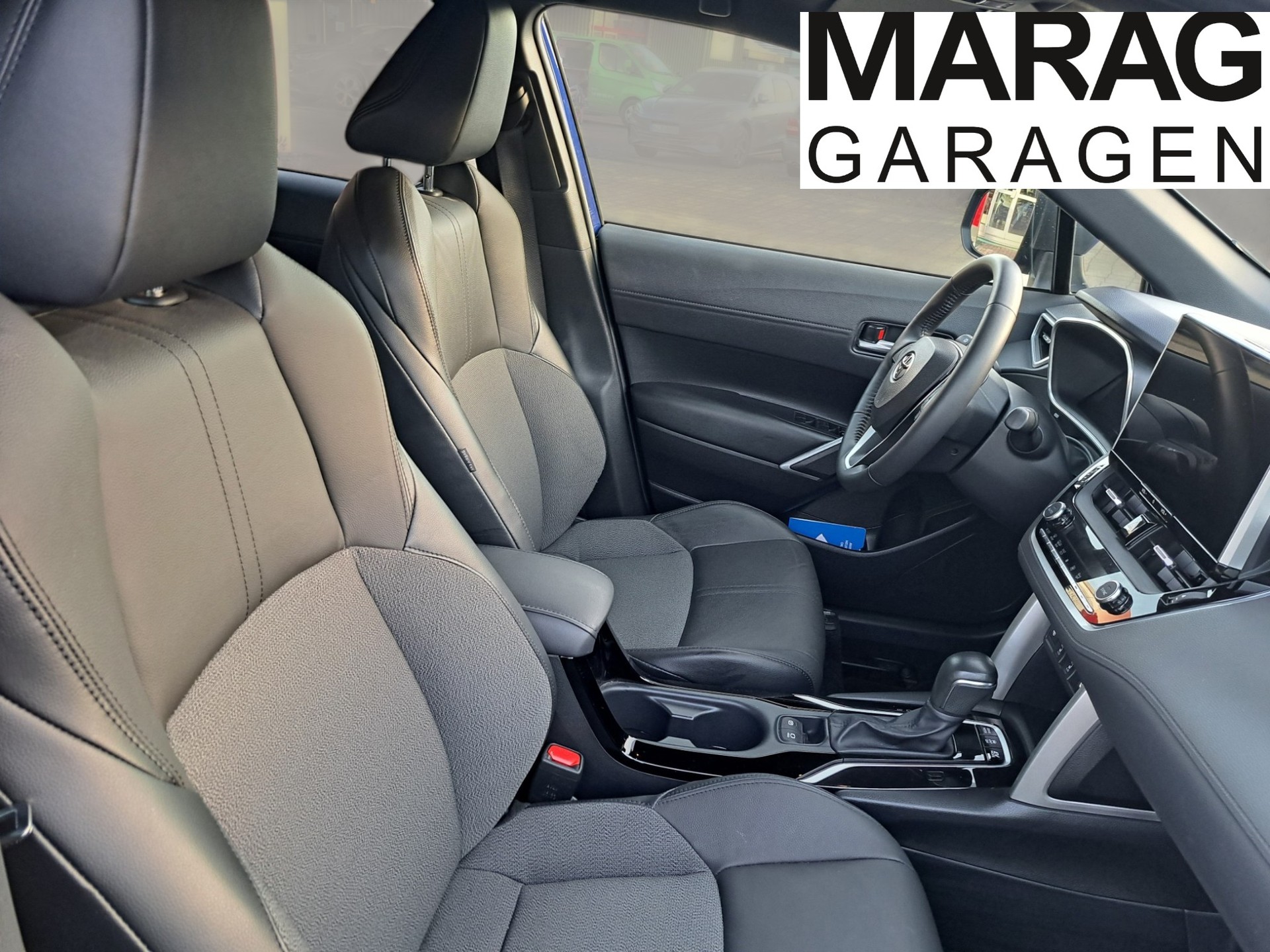 TOYOTA Corolla Cross 2.0 4WD Trend e-CVT - 6