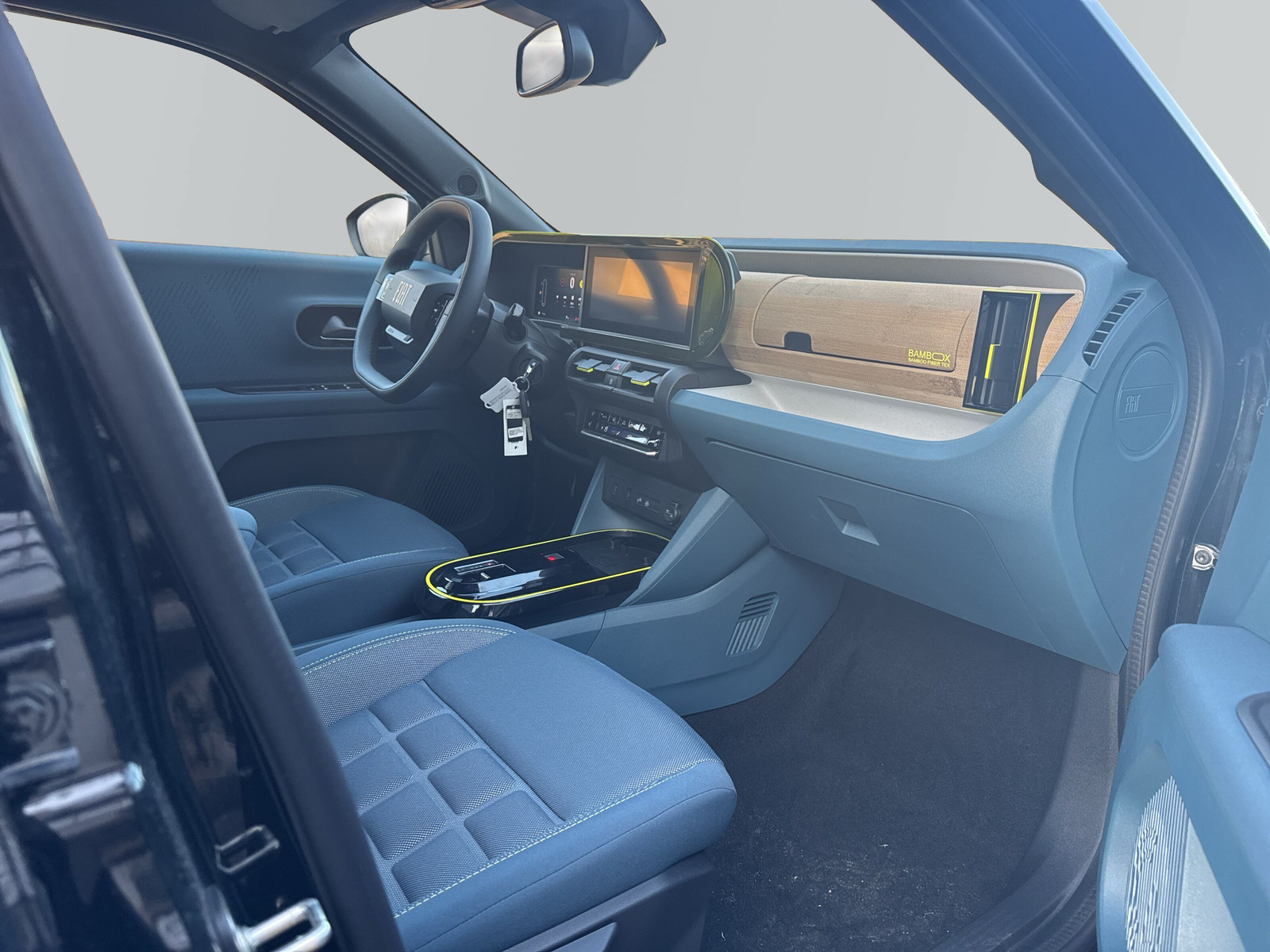 FIAT Grande Panda 1.2 Hybrid La Prima - 12