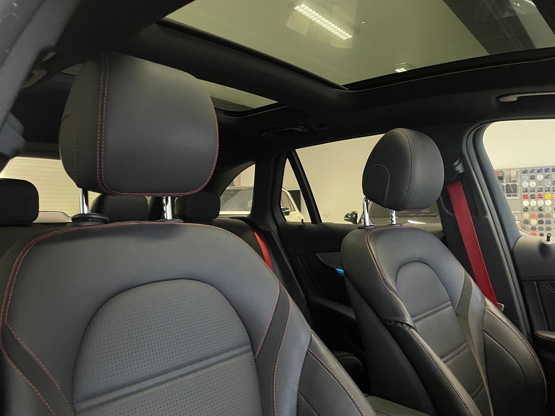 MERCEDES-BENZ GLC 43 AMG 4Matic 9G-Tronic - 24