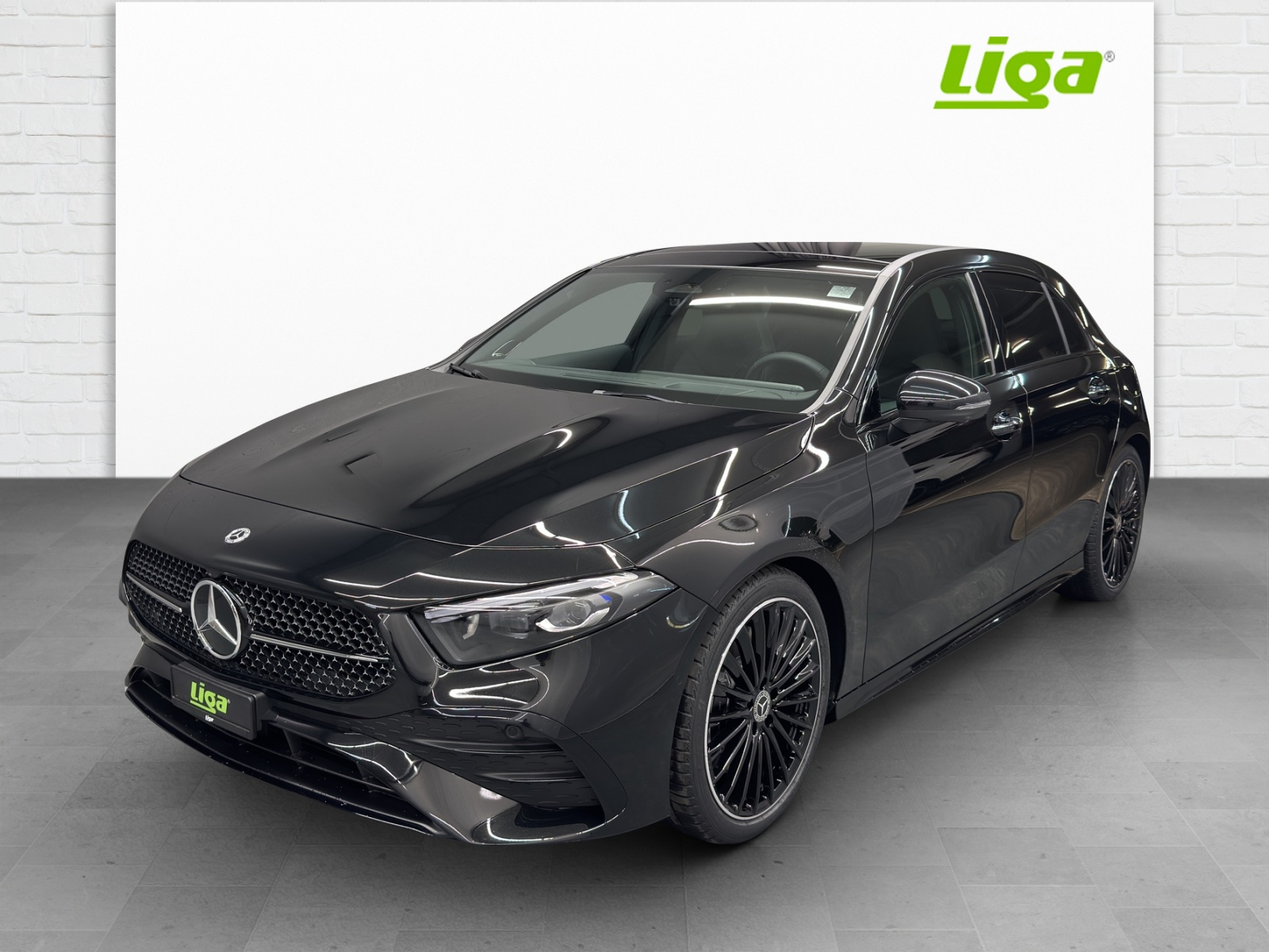 MERCEDES-BENZ A 250 AMG Line 4Matic - 2