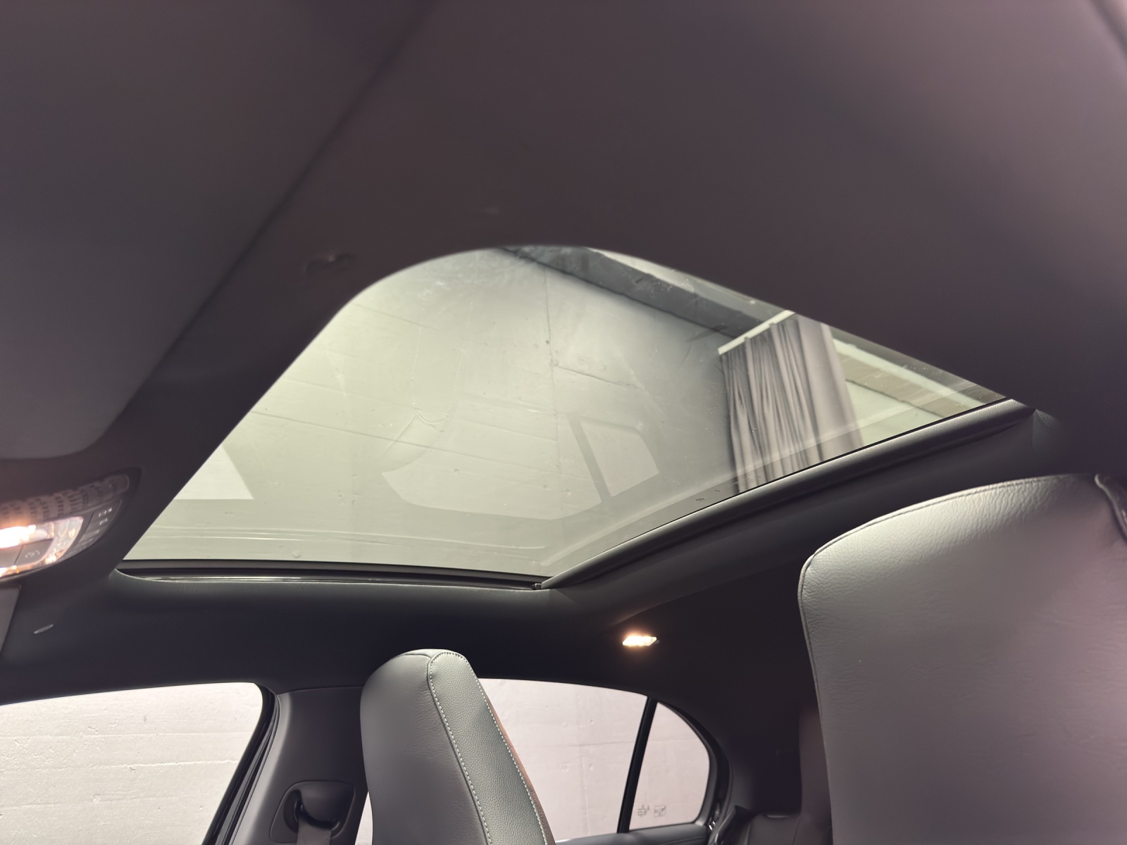 MERCEDES-BENZ A 250 AMG Line 4Matic - 13