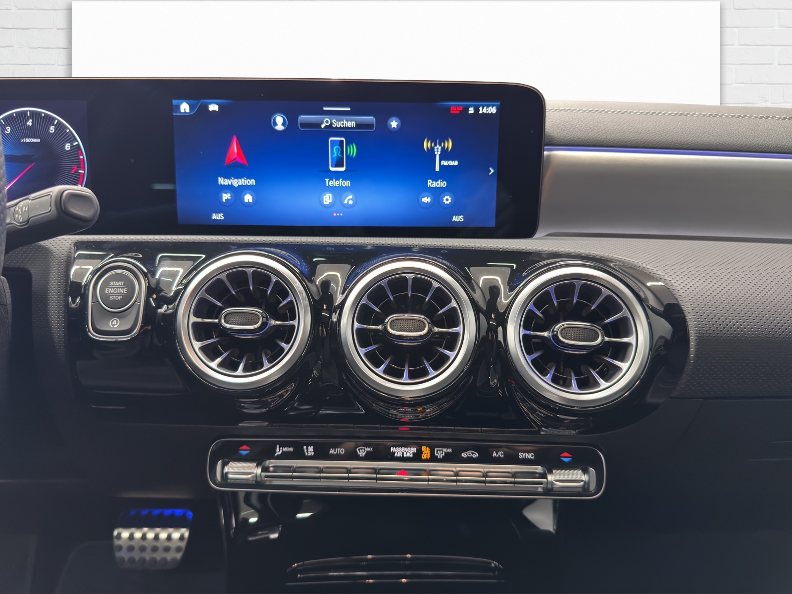 MERCEDES-BENZ A 250 AMG Line 4Matic - 9