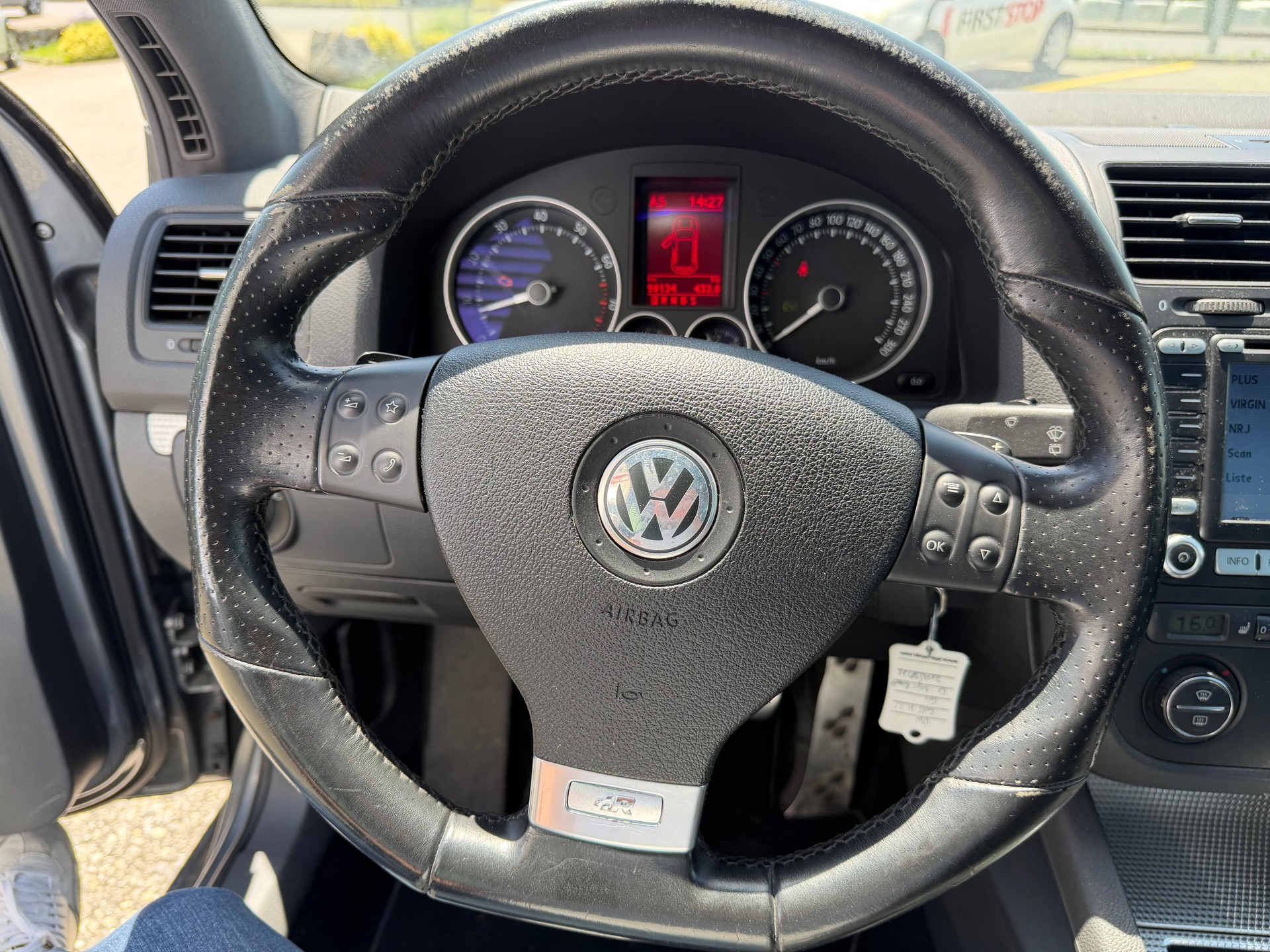 VW Golf R32 4Motion - 11