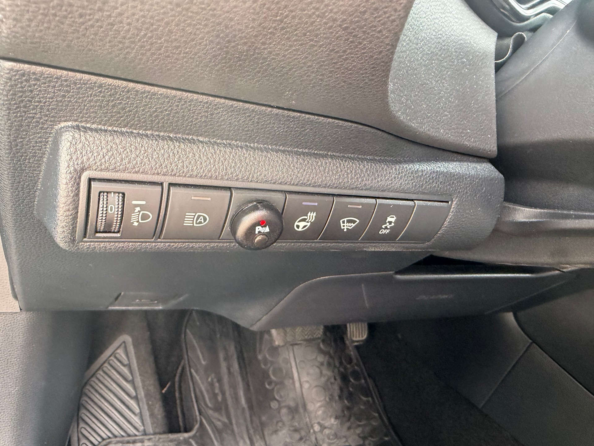 SUZUKI Swace 1.8 Hybrid Compact+ E-CVT - 11